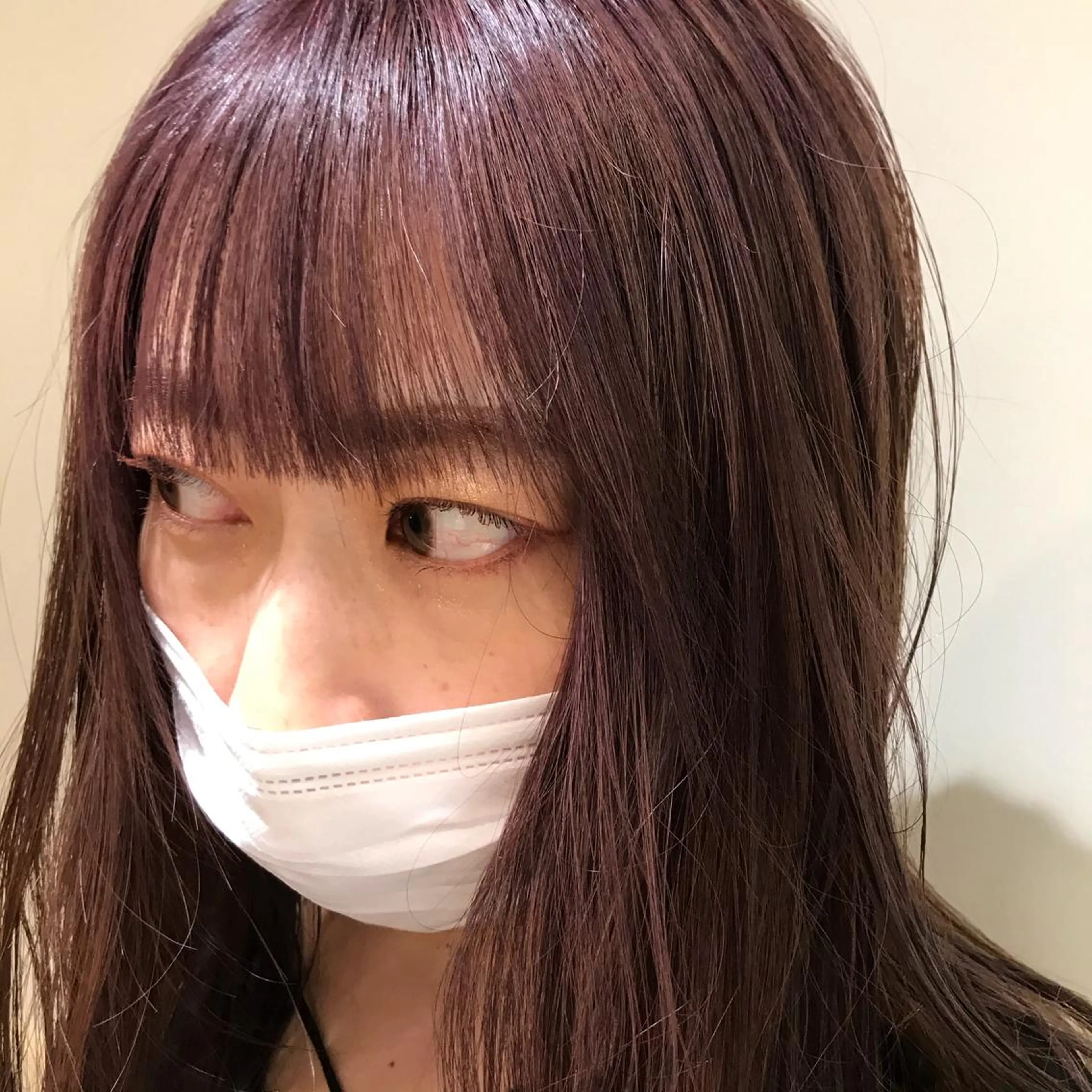 セミロング カラー スナコザワ レナのヘアスタイル