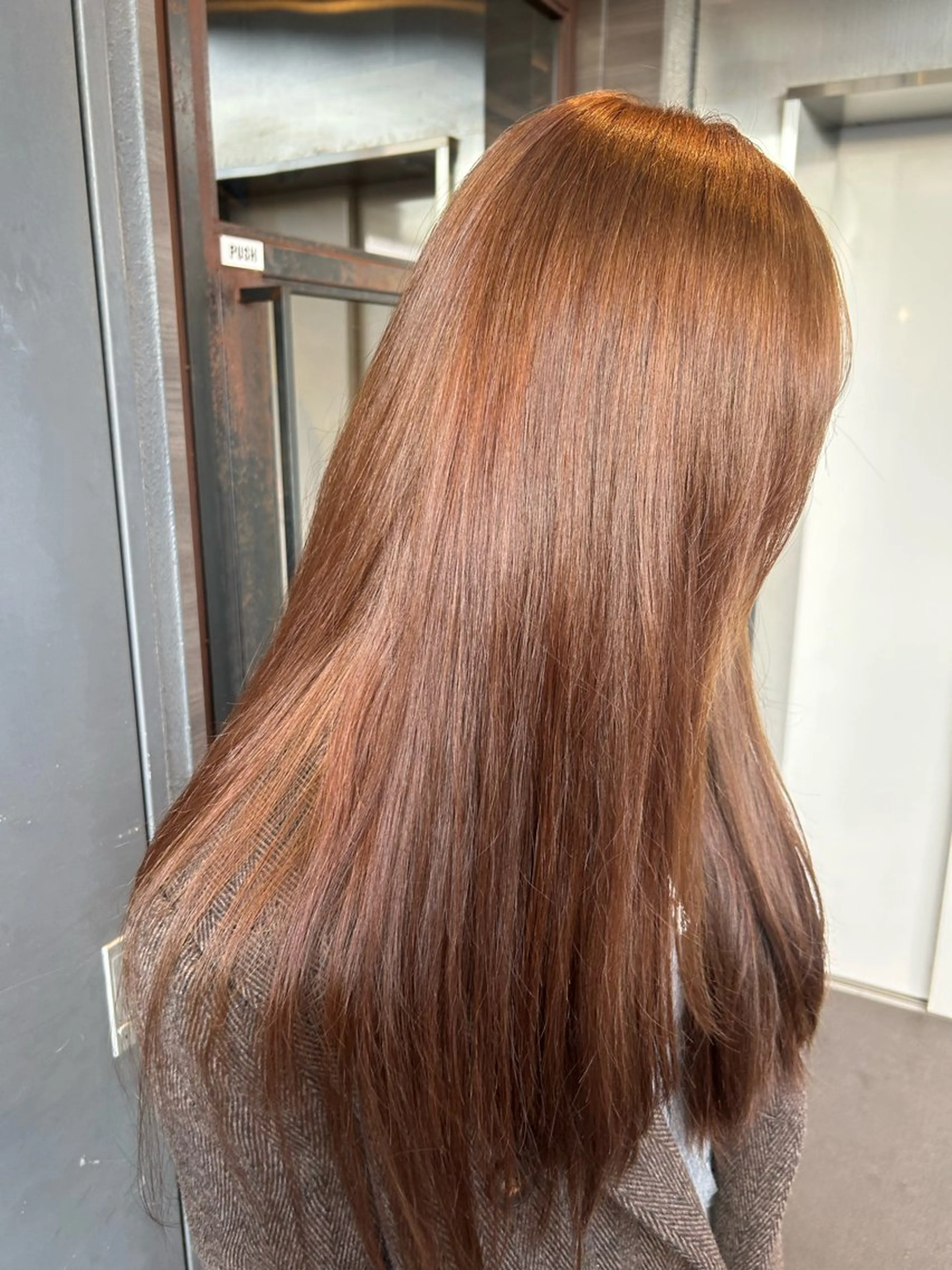 ロング カラー ブリーチ 透明感カラー ブリーチなしカラー ヘアカラー トリートメント 滝本 和叶のヘアスタイル