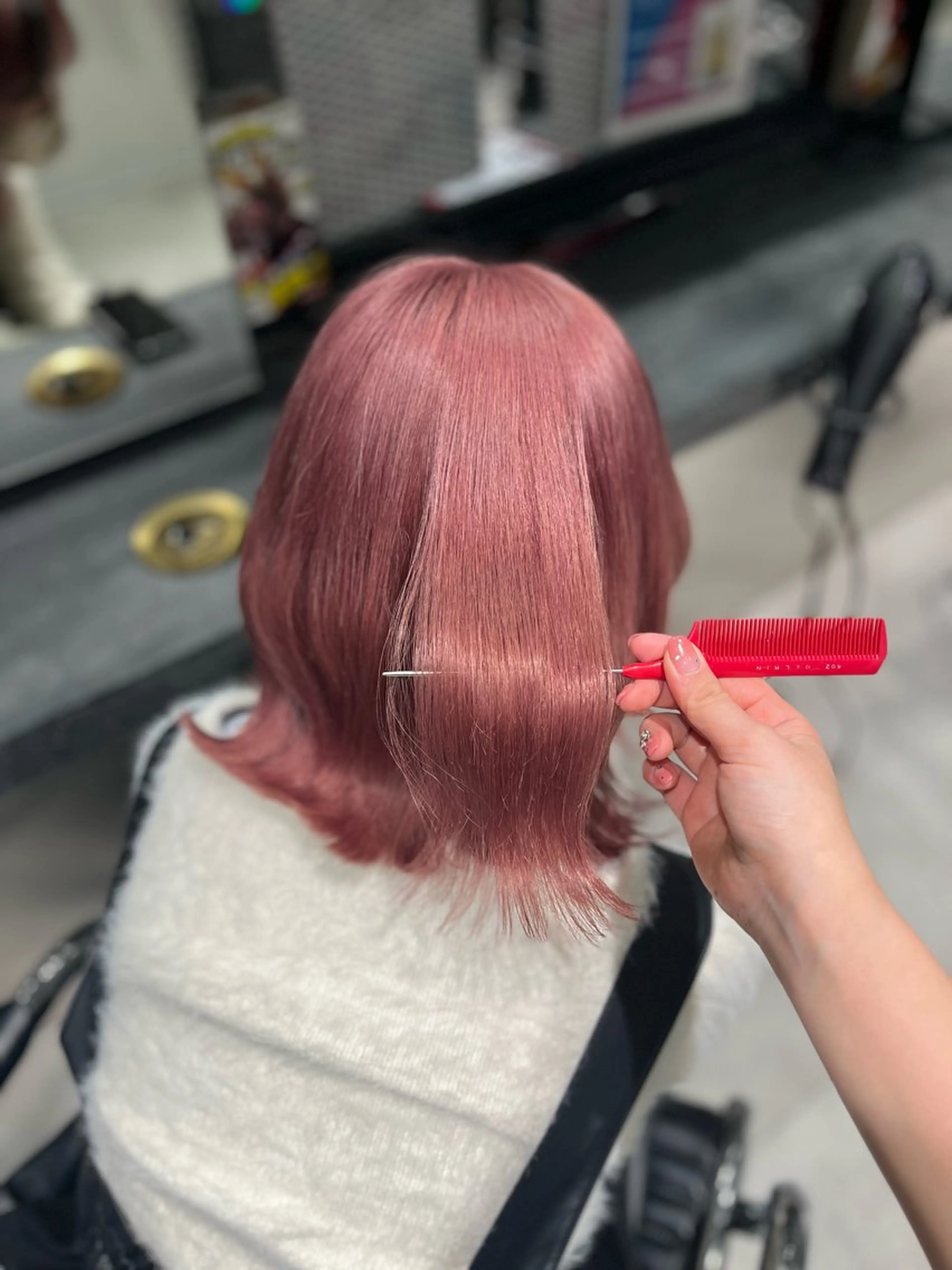 ミディアム カラー ブリーチ ラベンダーカラー ピンクカラー ピンクラベンダー 🎀ゆな🎀ブリーチ /ショートウルフのヘアスタイル