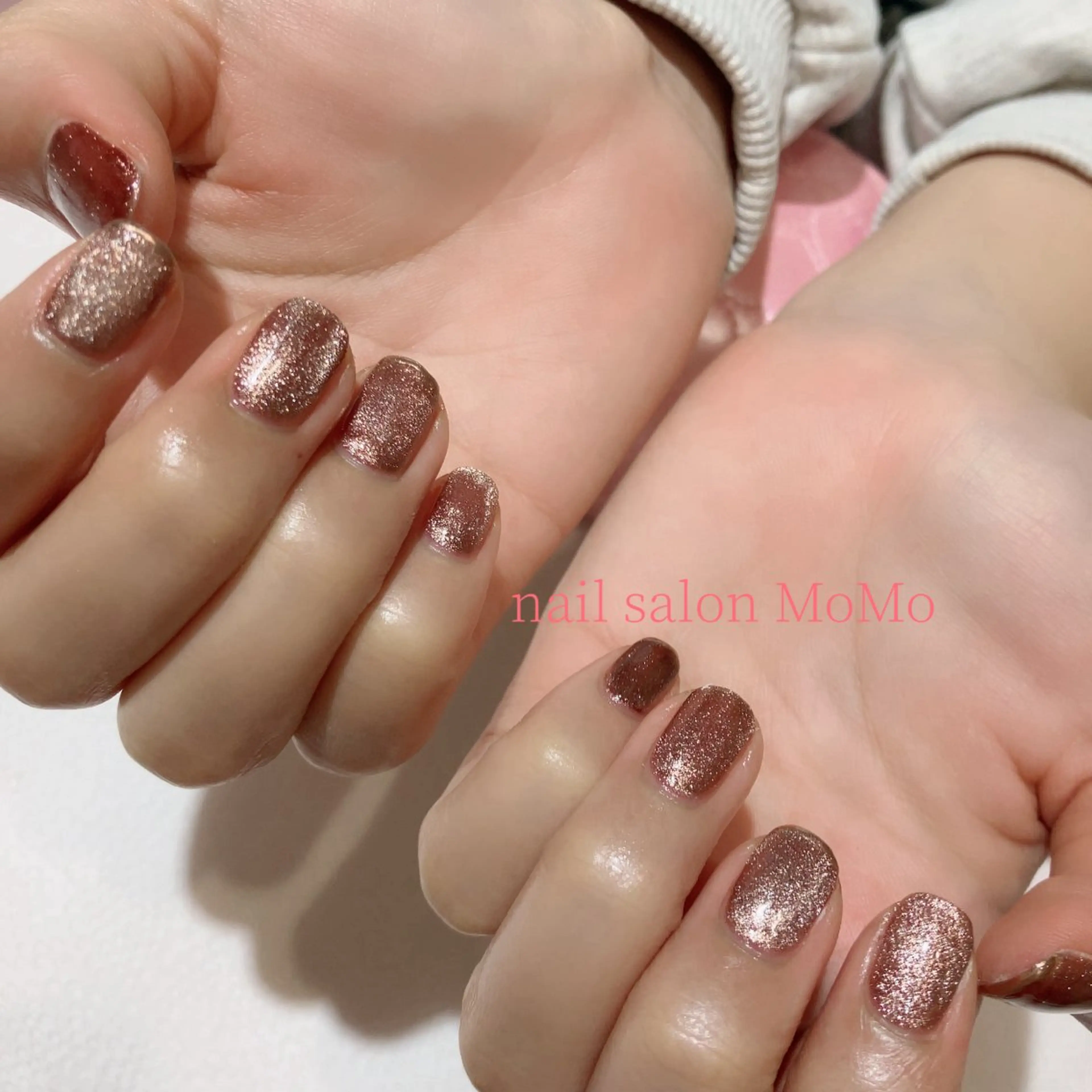 ネイル マグネットネイル nail salon MoMoのネイルデザイン