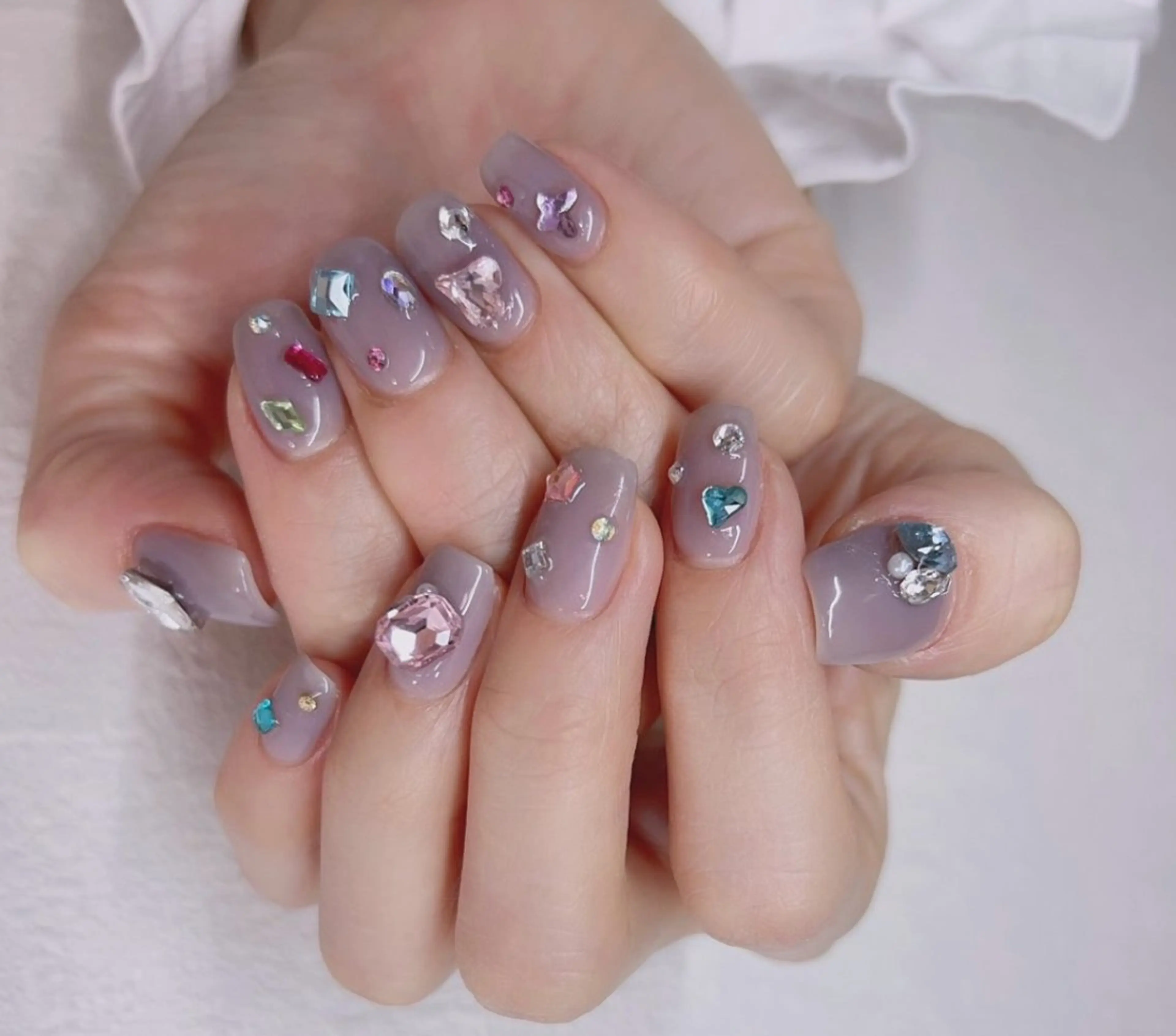 ネイル 成人式 フレンチネイル ジェルネイル グラデーション マグネットネイル ハンドネイル ハンドケア Rika  nail cocoのネイルデザイン