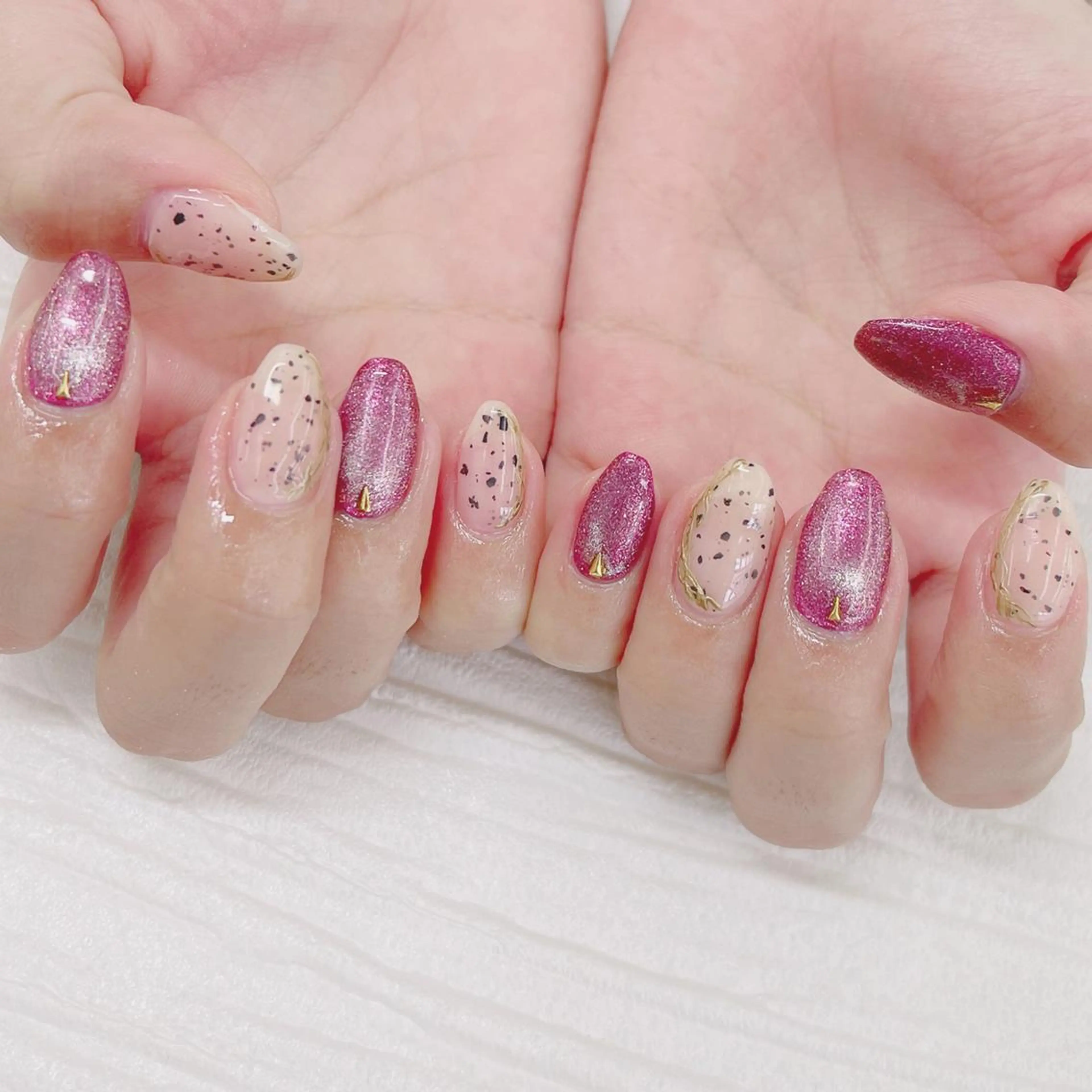 ネイル Nail salon Honey Beeのネイルデザイン