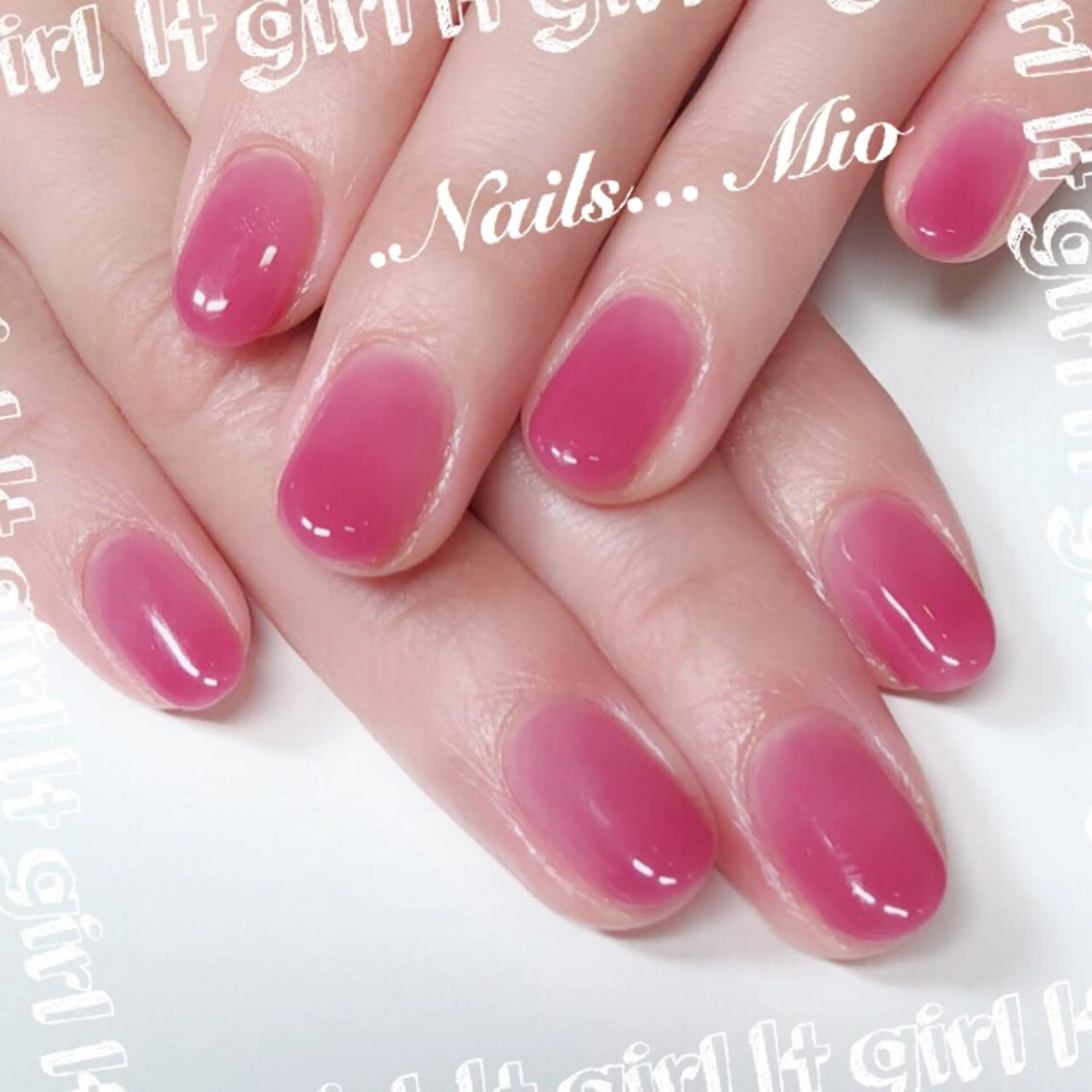 ネイル グラデーション .Nails Mio 赤羽西ネイルサロンのネイルデザイン