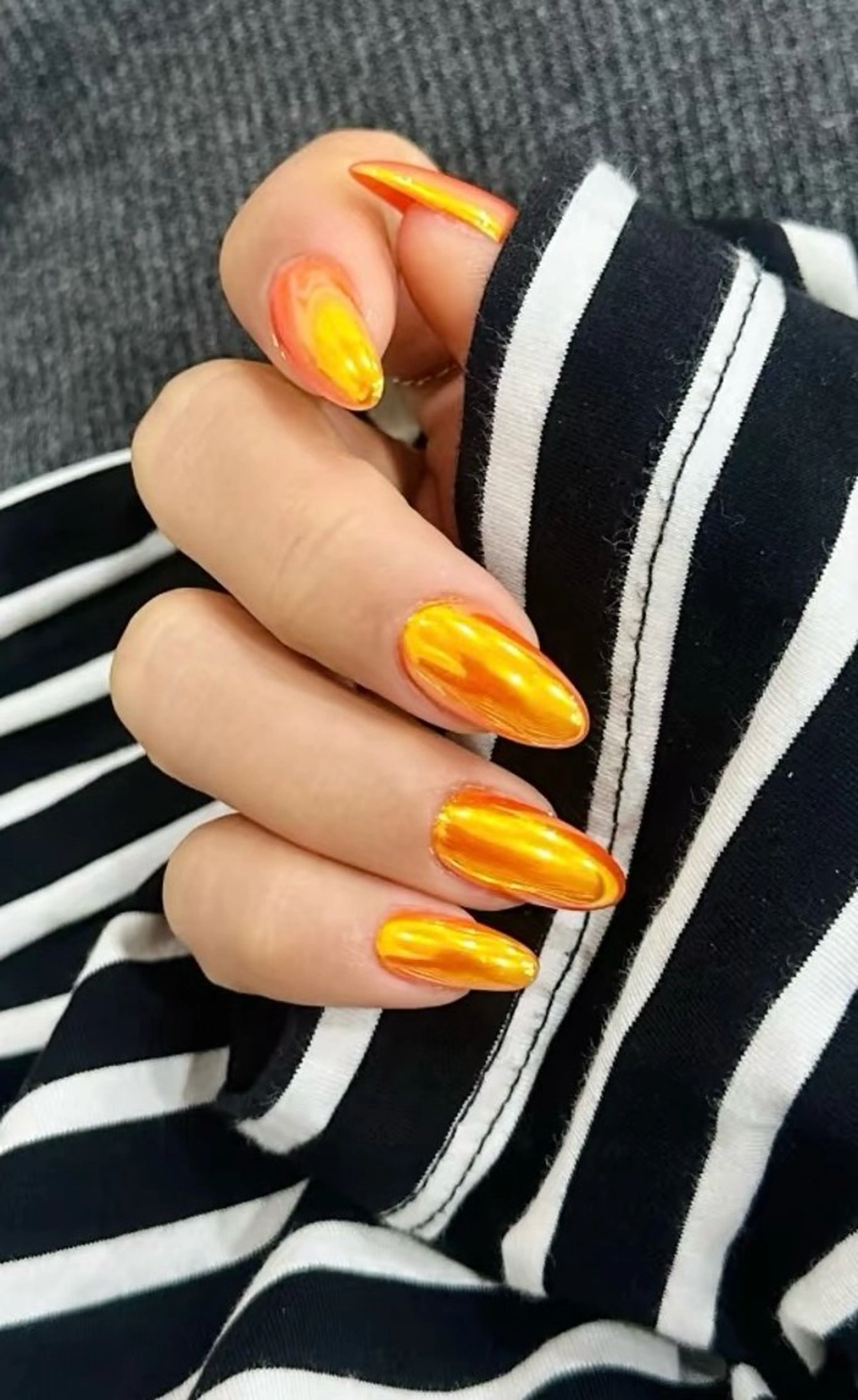 ネイル 高木 維麗絲のネイルデザイン