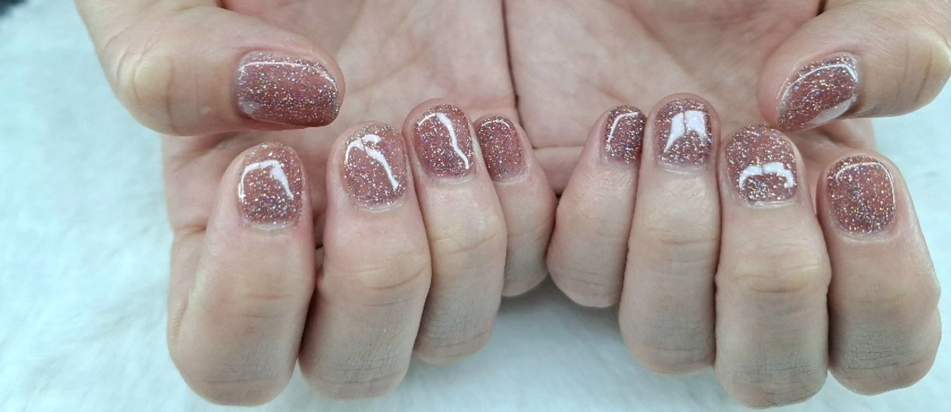 ネイル ラメ(グリッター) ワンカラーネイル ピンク 岡林 えりのネイルデザイン