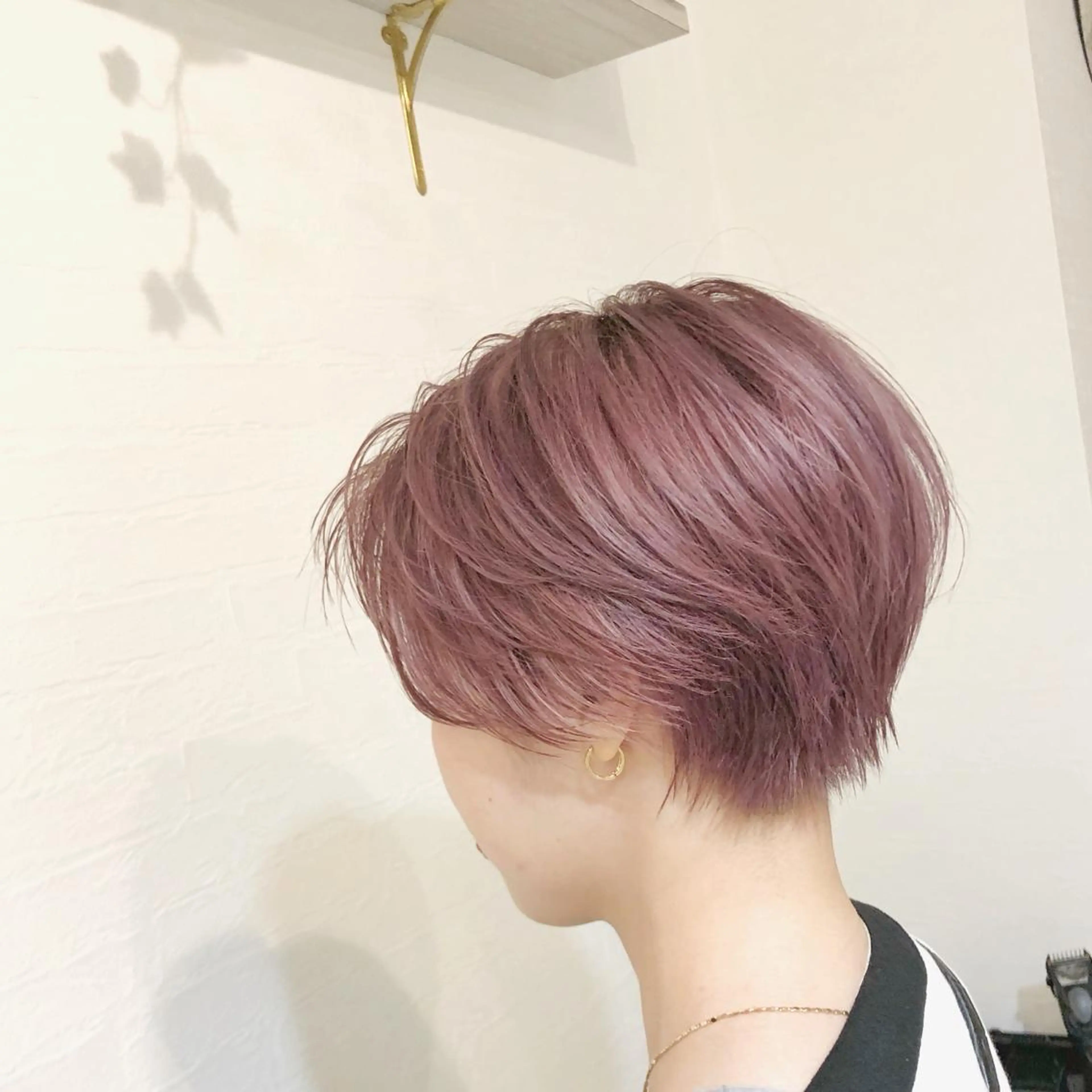 ショート カラー ヘアカラー 山崎 俊介のヘアスタイル