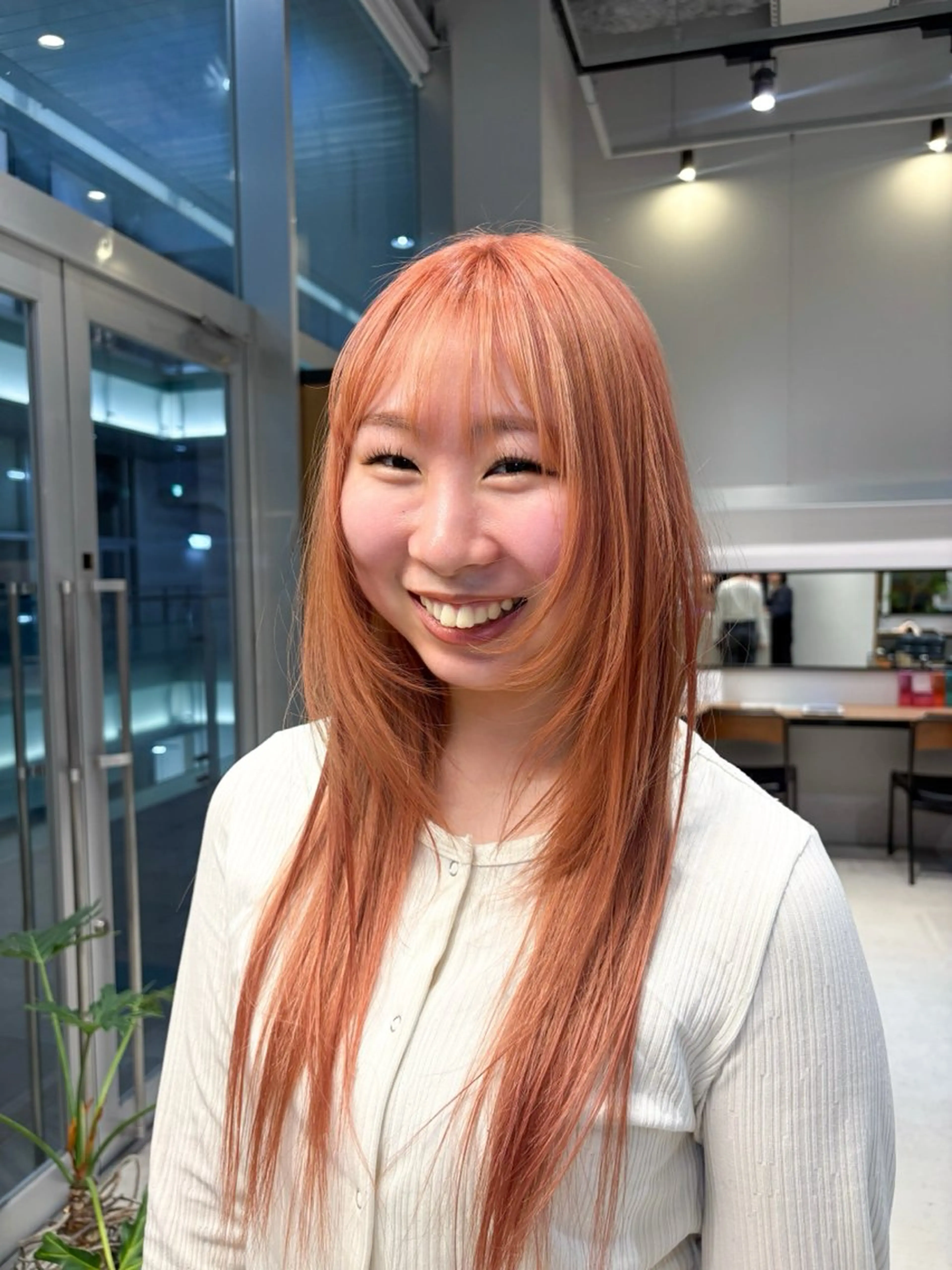 ロング カラー ヘアカラー 市來 心優のヘアスタイル