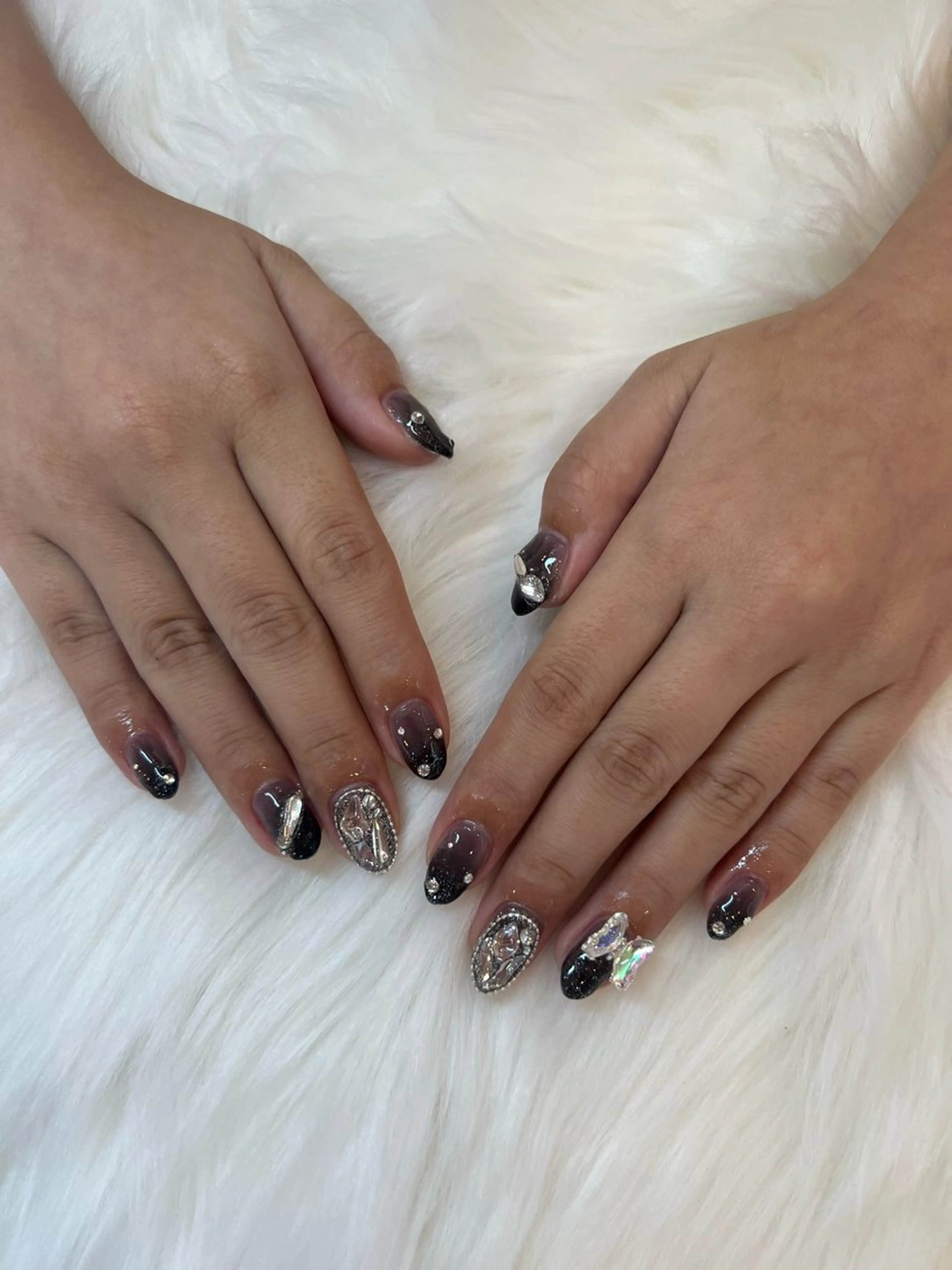 ネイル ハンドネイル ハンドケア RÊVIA所属・RÊVIA (レヴィア)のネイルデザイン