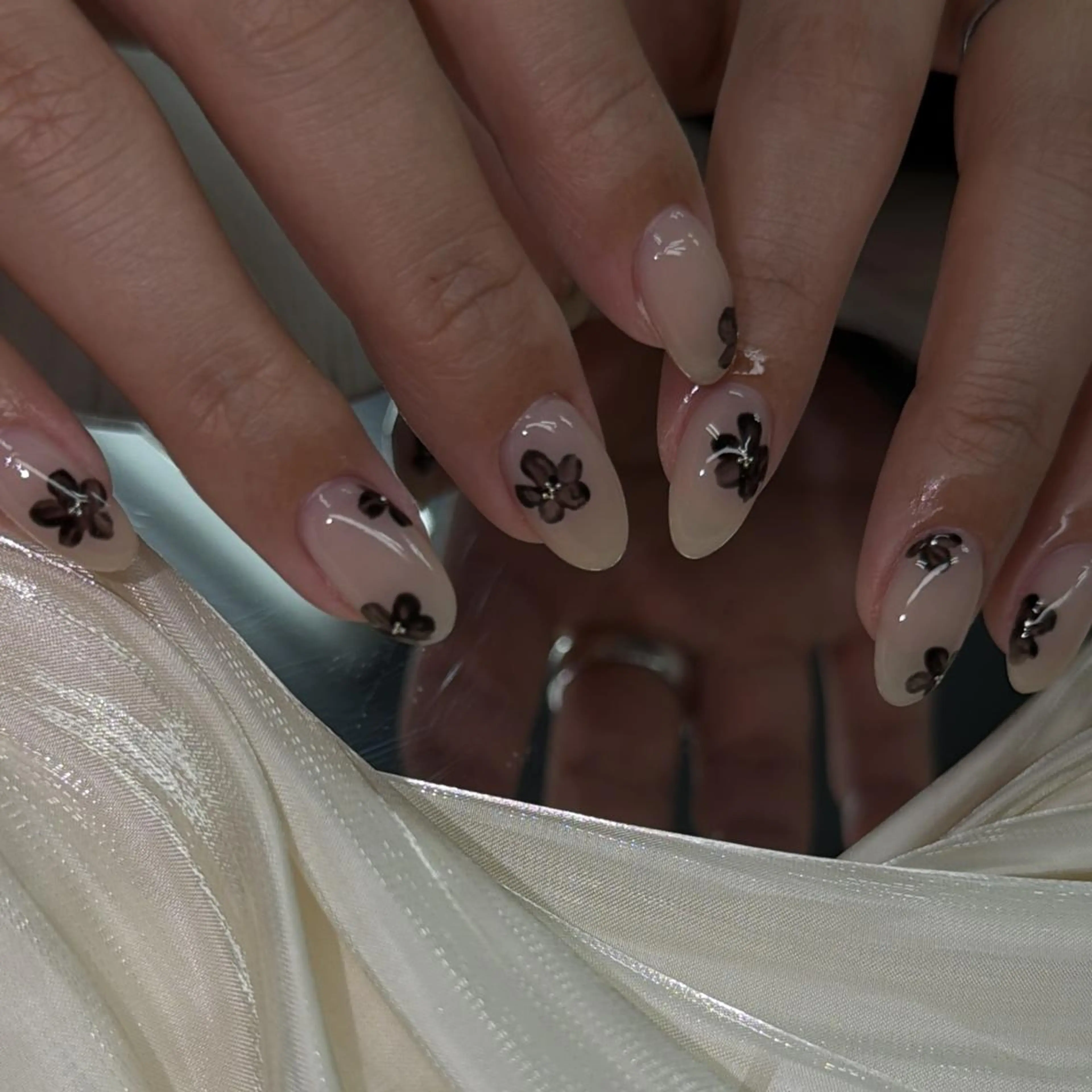 ネイル ハンドネイル tener Luna🧚のネイルデザイン