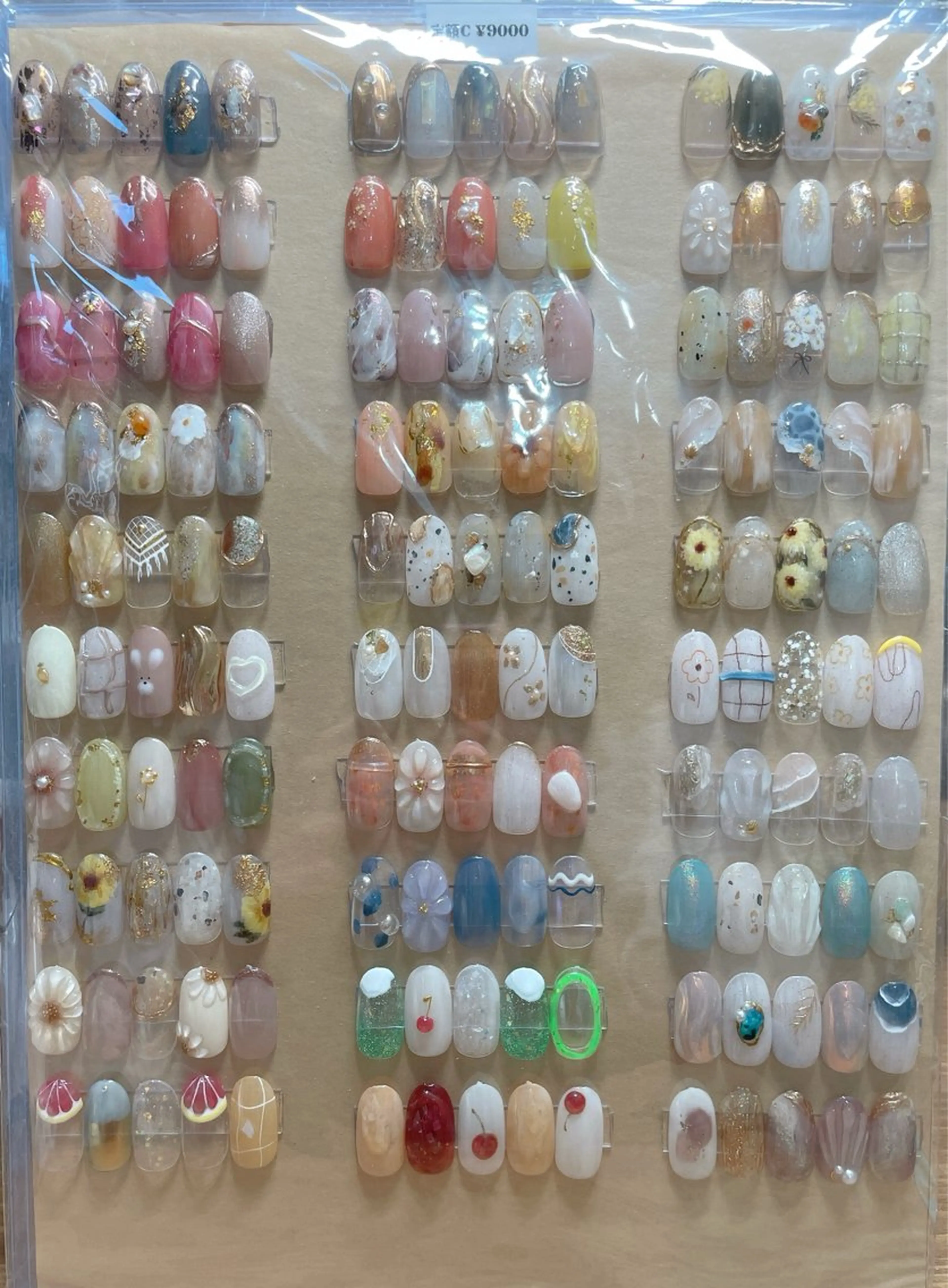 ネイル ハンドネイル nailroom OHANA🌴のネイルデザイン