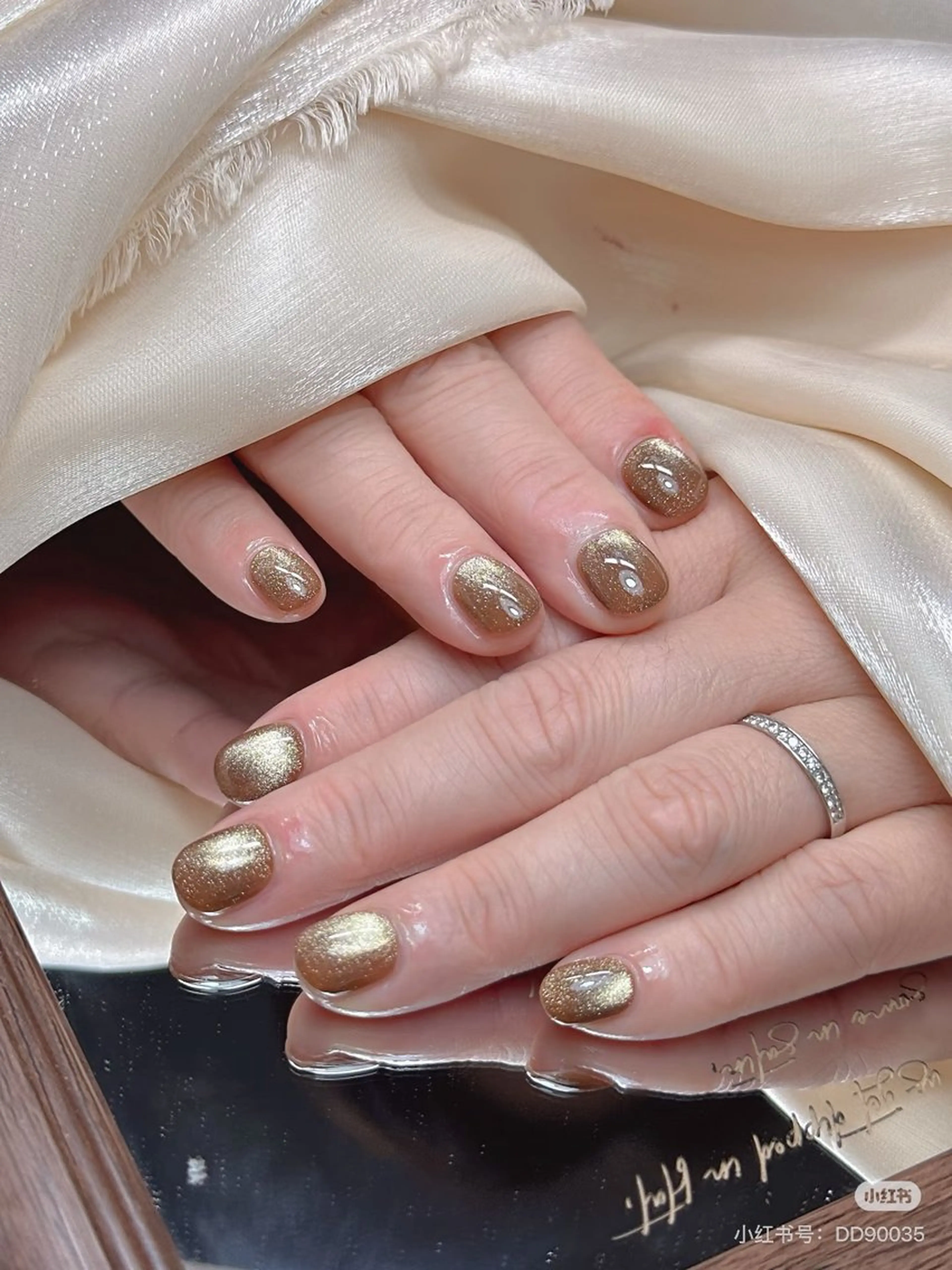 ネイル ハンドネイル ソルネイル ナナのネイルデザイン