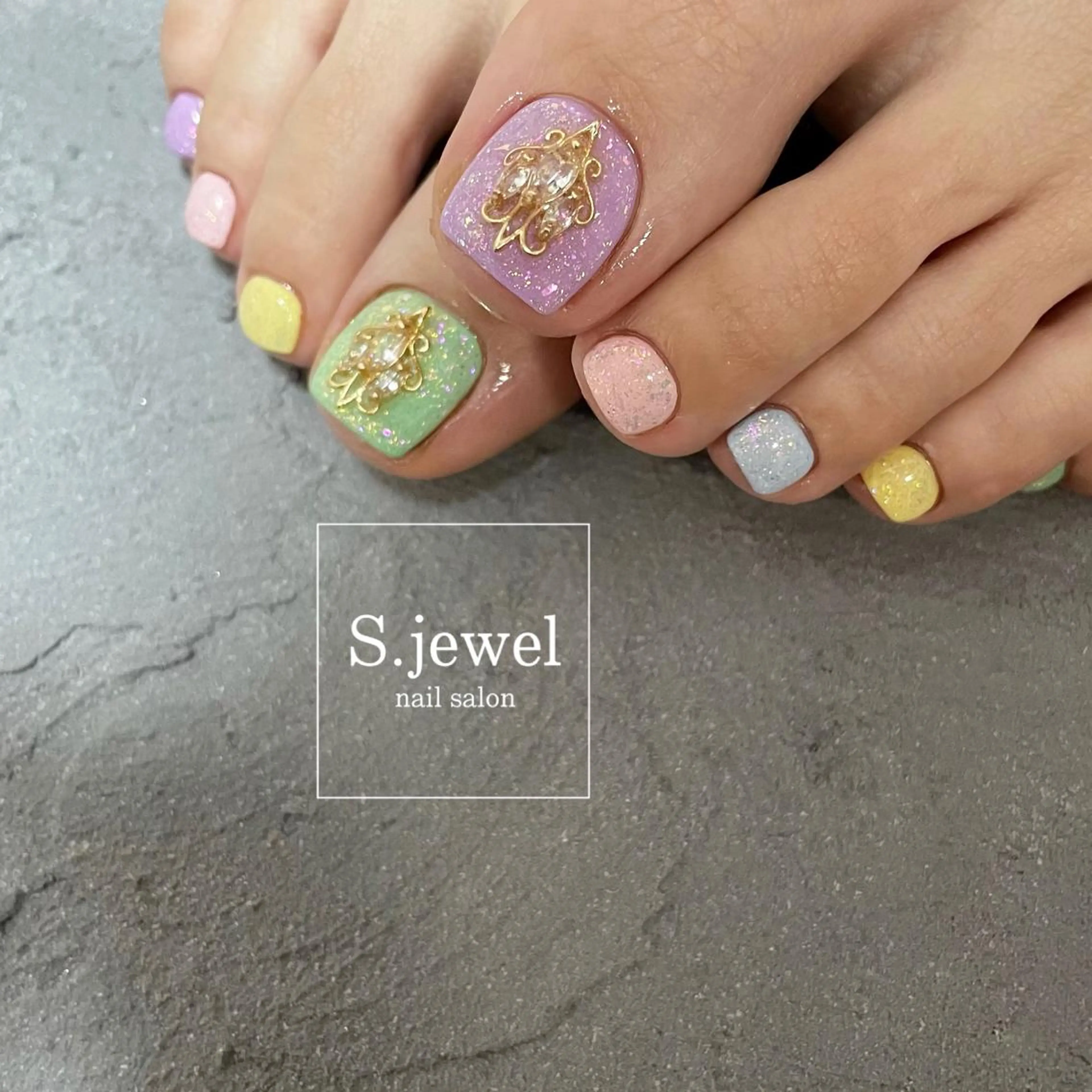 ネイル S. JEWELのネイルデザイン