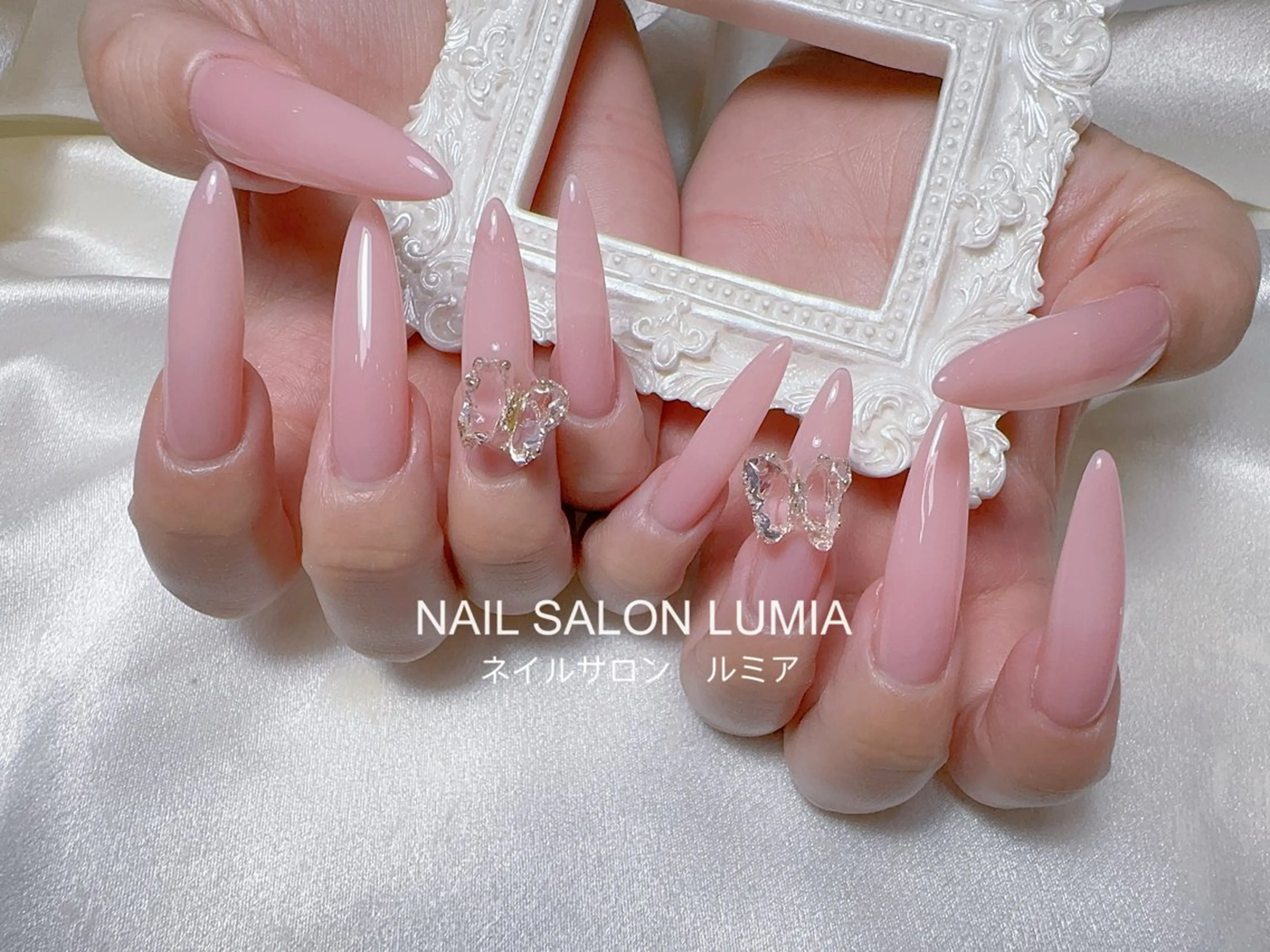 ネイル ハンドネイル ネイルサロン ルミア Lumia 店長のネイルデザイン
