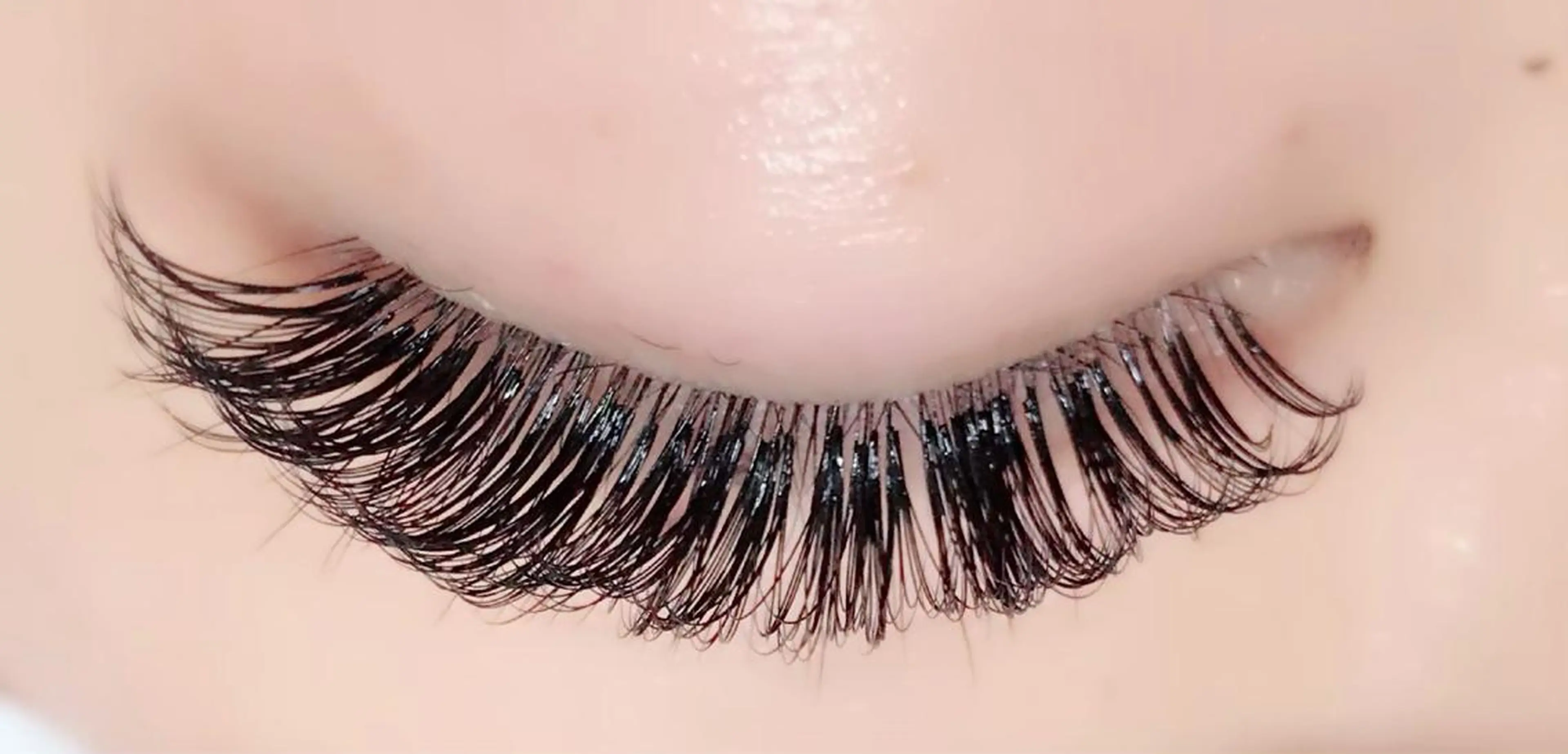 マツエク・マツパ ボリュームラッシュ wreath sayuriのマツエク・マツパデザイン