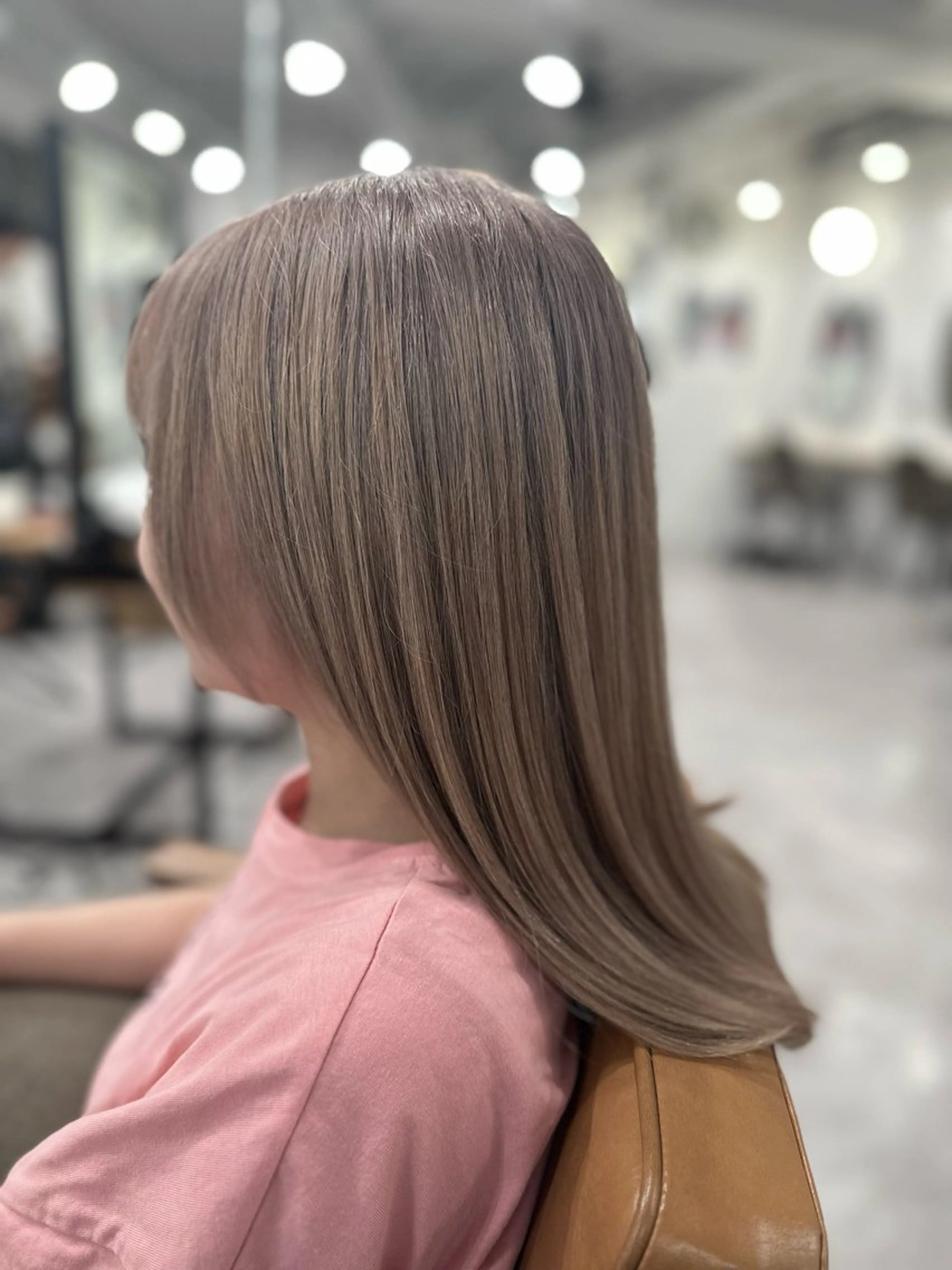 ロング カラー ベージュカラー ヘアカラー トリートメント 特殊カラー特化 ✂️SHIAN フジのヘアスタイル