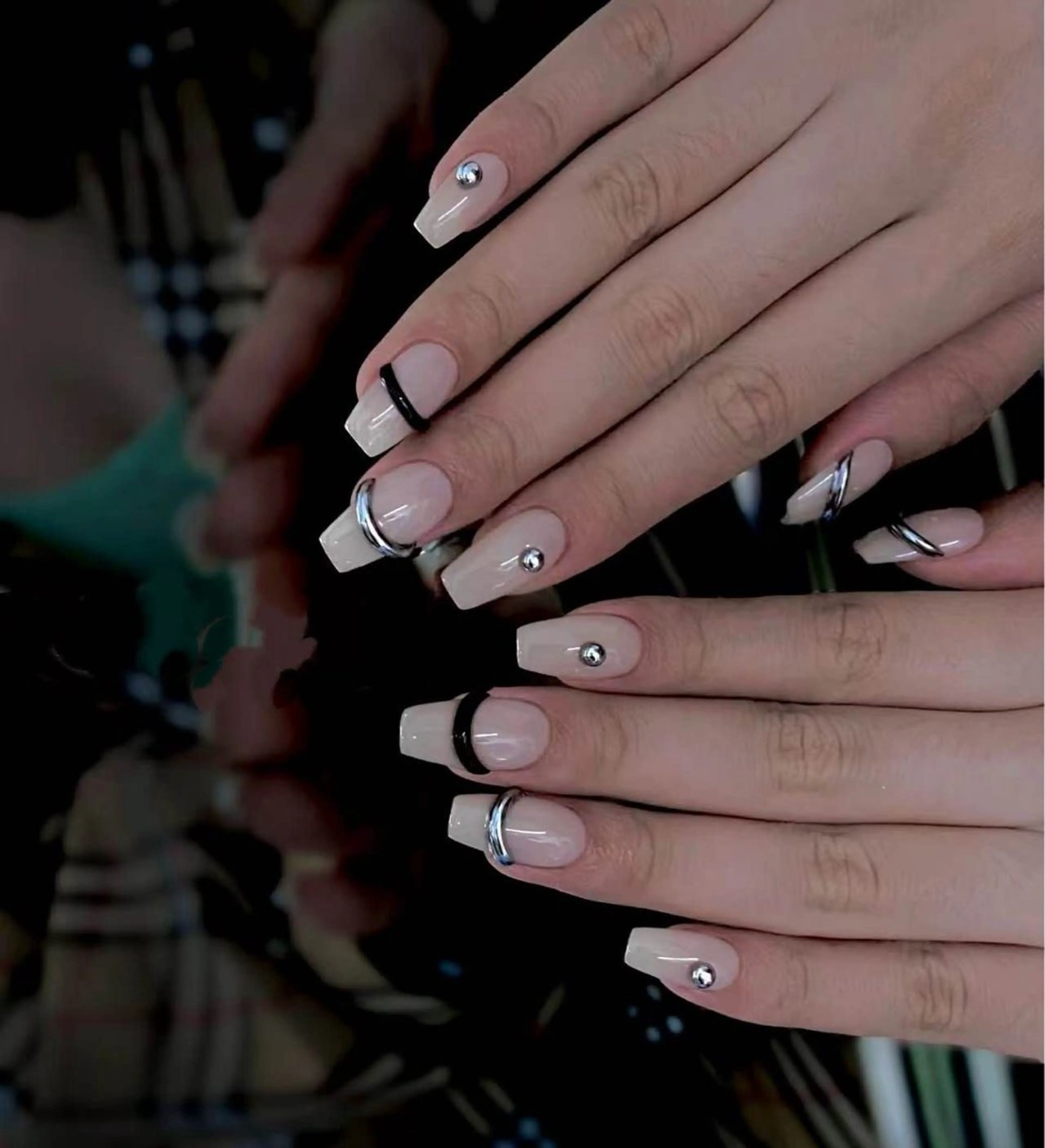 ネイル フラワーネイル フレンチネイル ジェルネイル ガラスフレンチ ハート ハンドネイル BabyYouMi nailのネイルデザイン