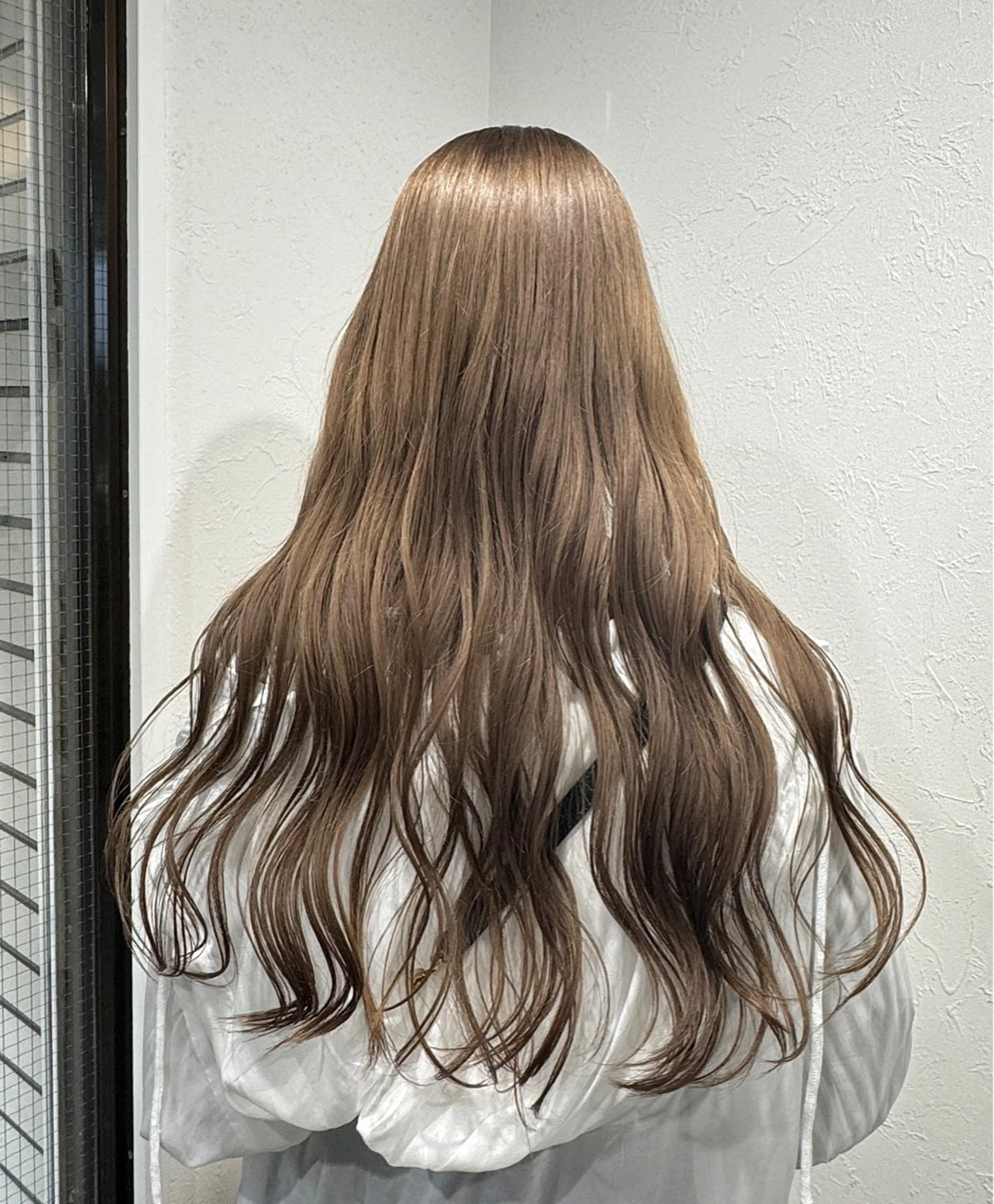 ロング ハイトーン/レイヤー /艶カラー🎀のヘアスタイル