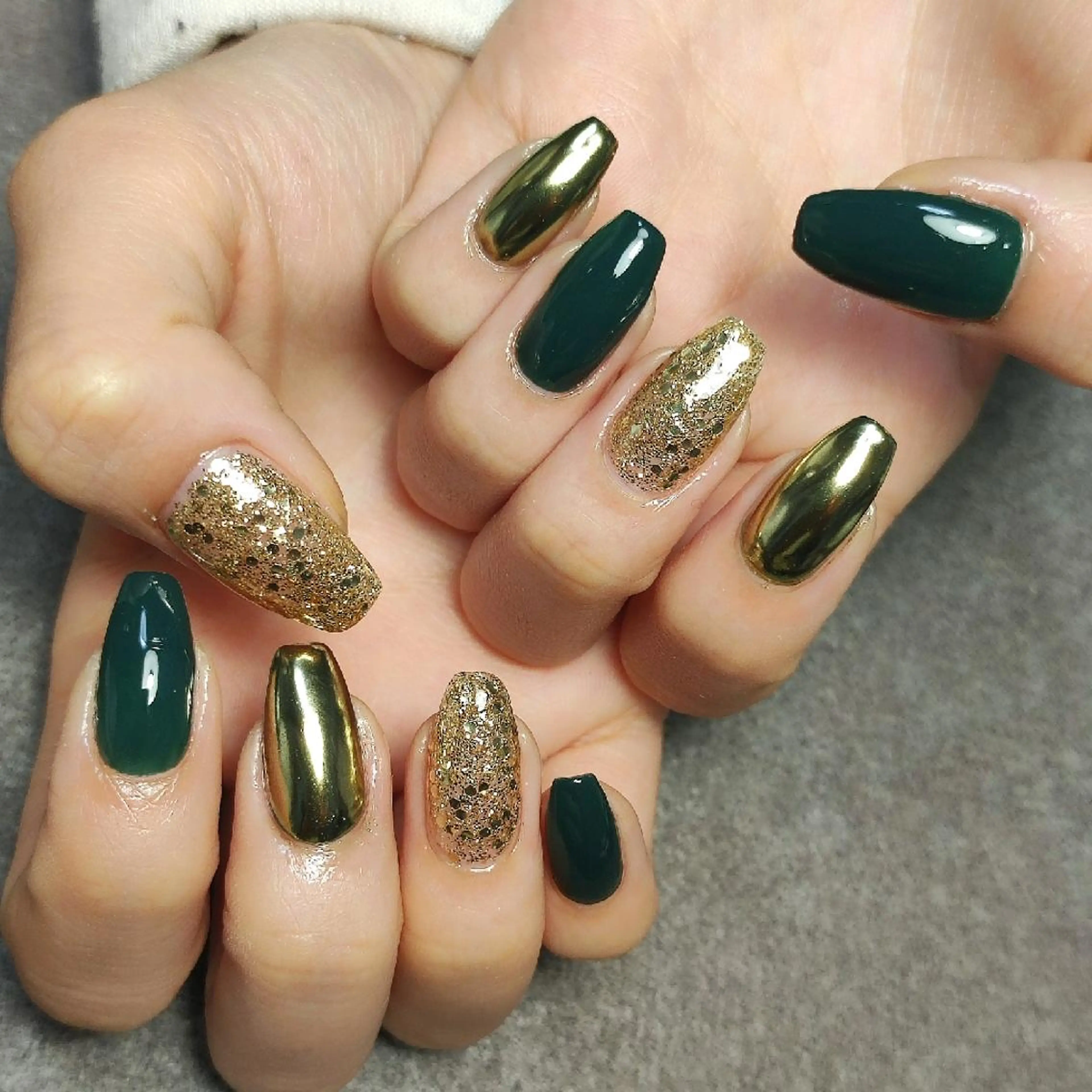 ネイル ラメ(グリッター) ミラーネイル ハンドネイル 個人サロン saltnailのネイルデザイン