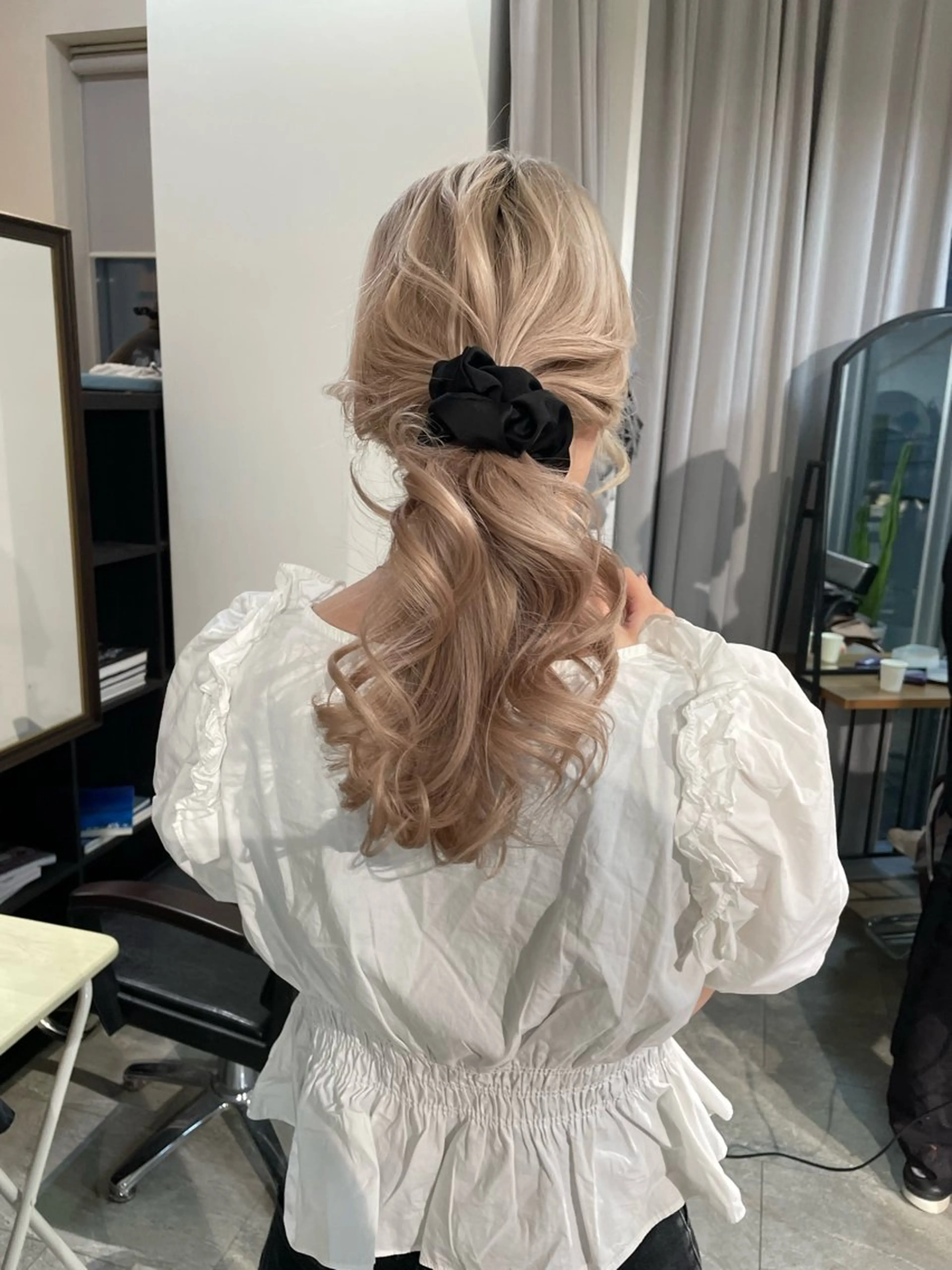 ロング カラー カット ヘアカラー トリートメント ヘアセット 💜ハイトーン💛 マジカルかいちゃんのヘアスタイル