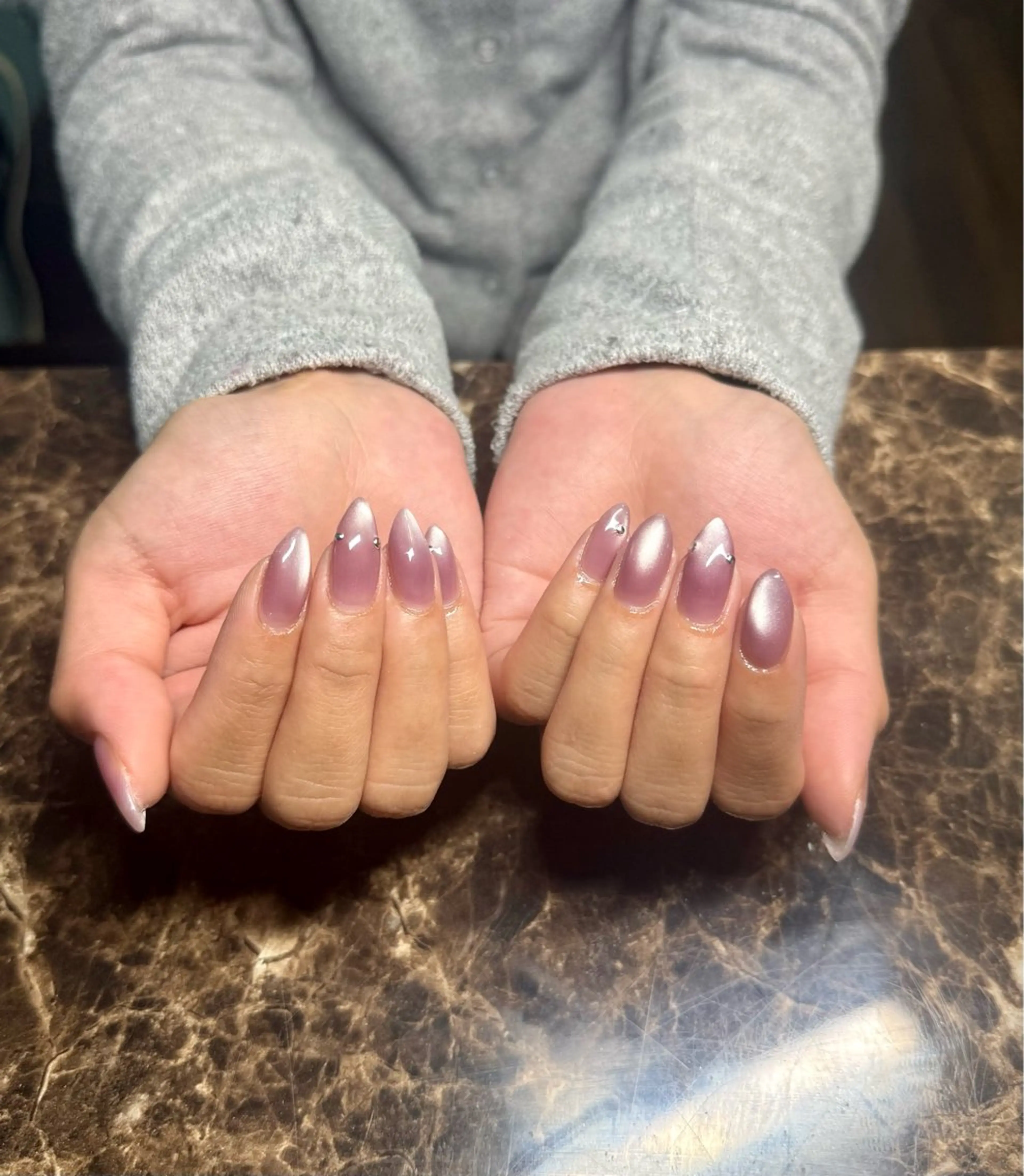 ネイル ハンドネイル IROHA NAIL 美優のネイルデザイン