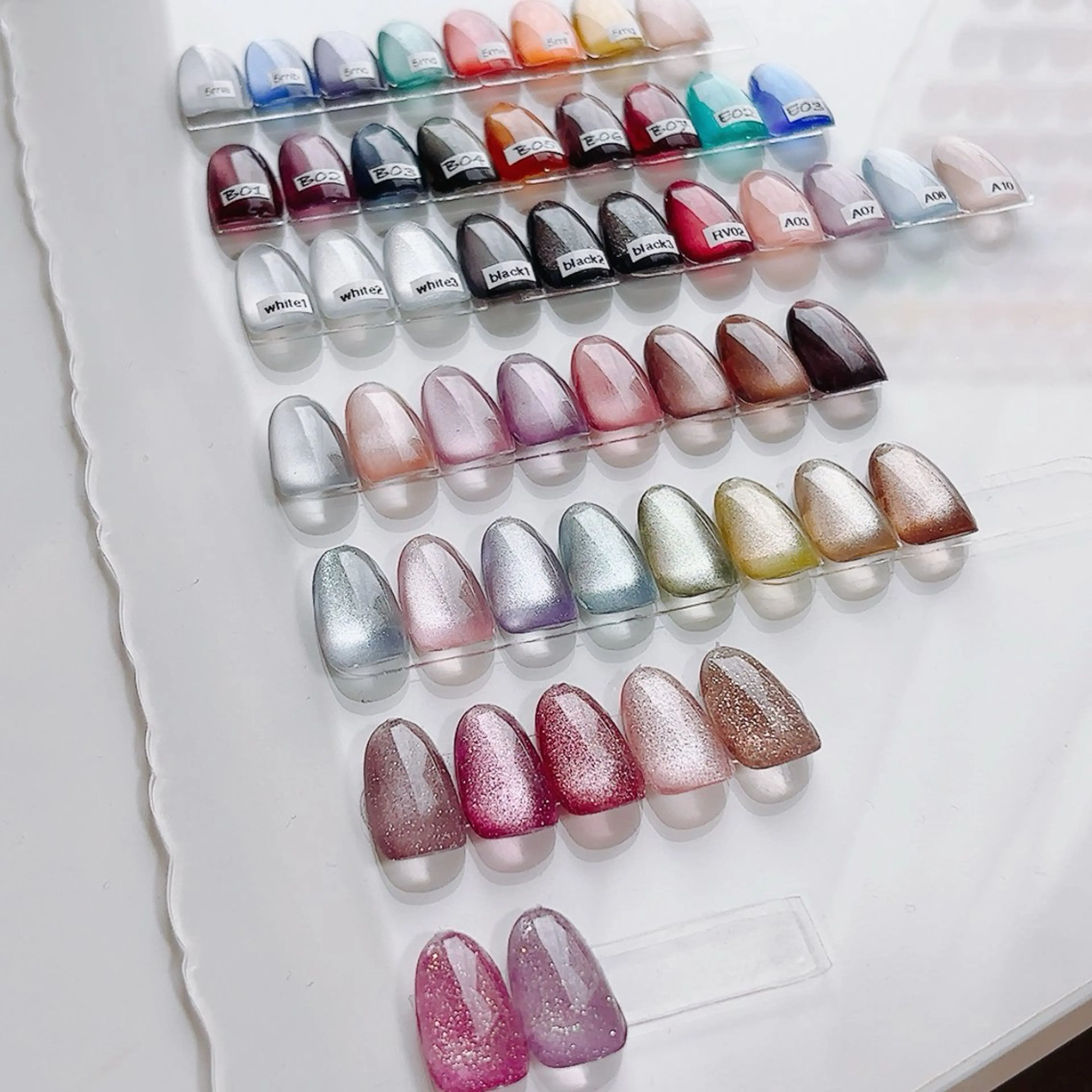 ネイル マグネットネイル nailsalon Chambretteのネイルデザイン