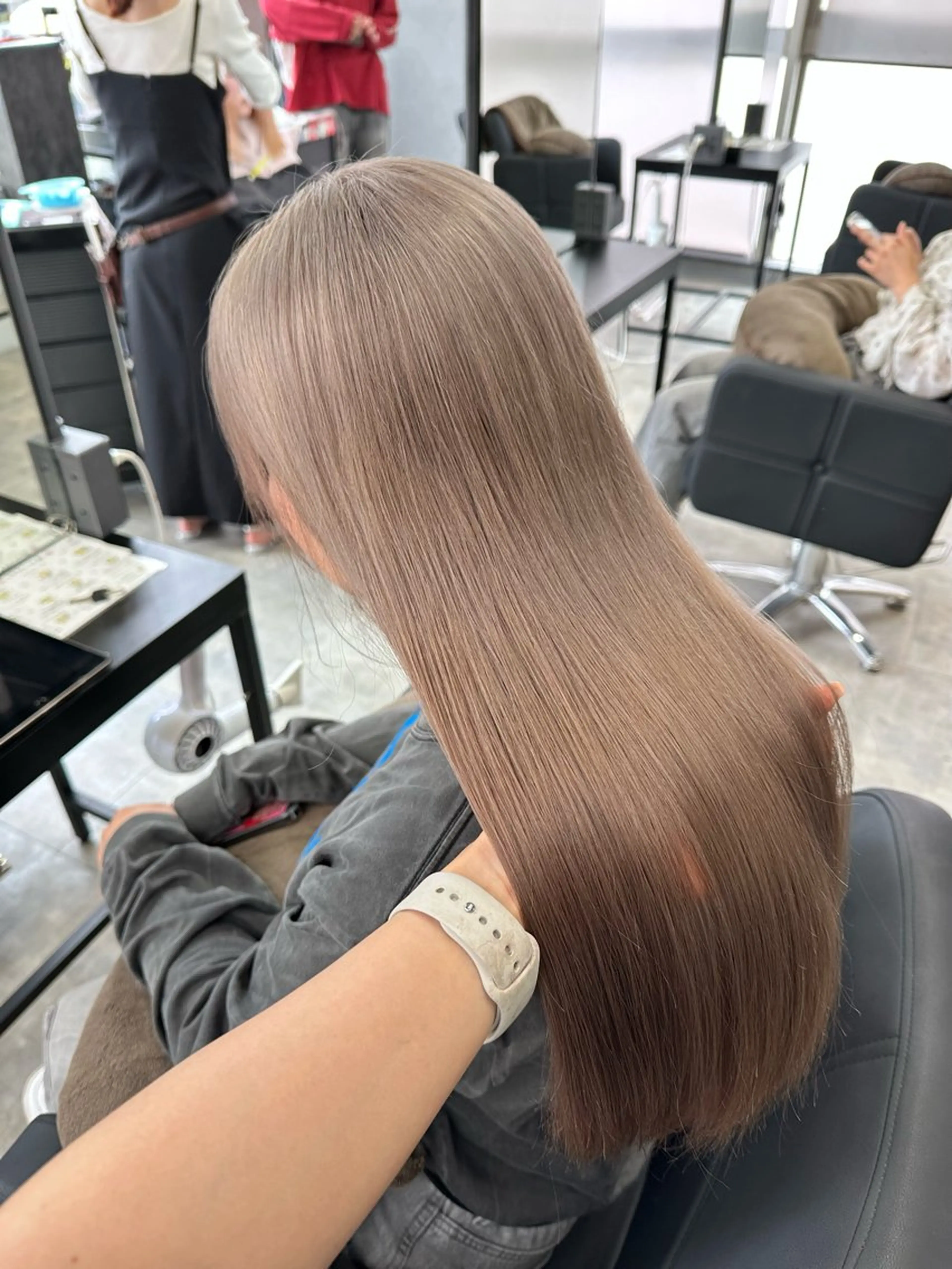 カラー リナ/ モデル募集中🎶のヘアスタイル
