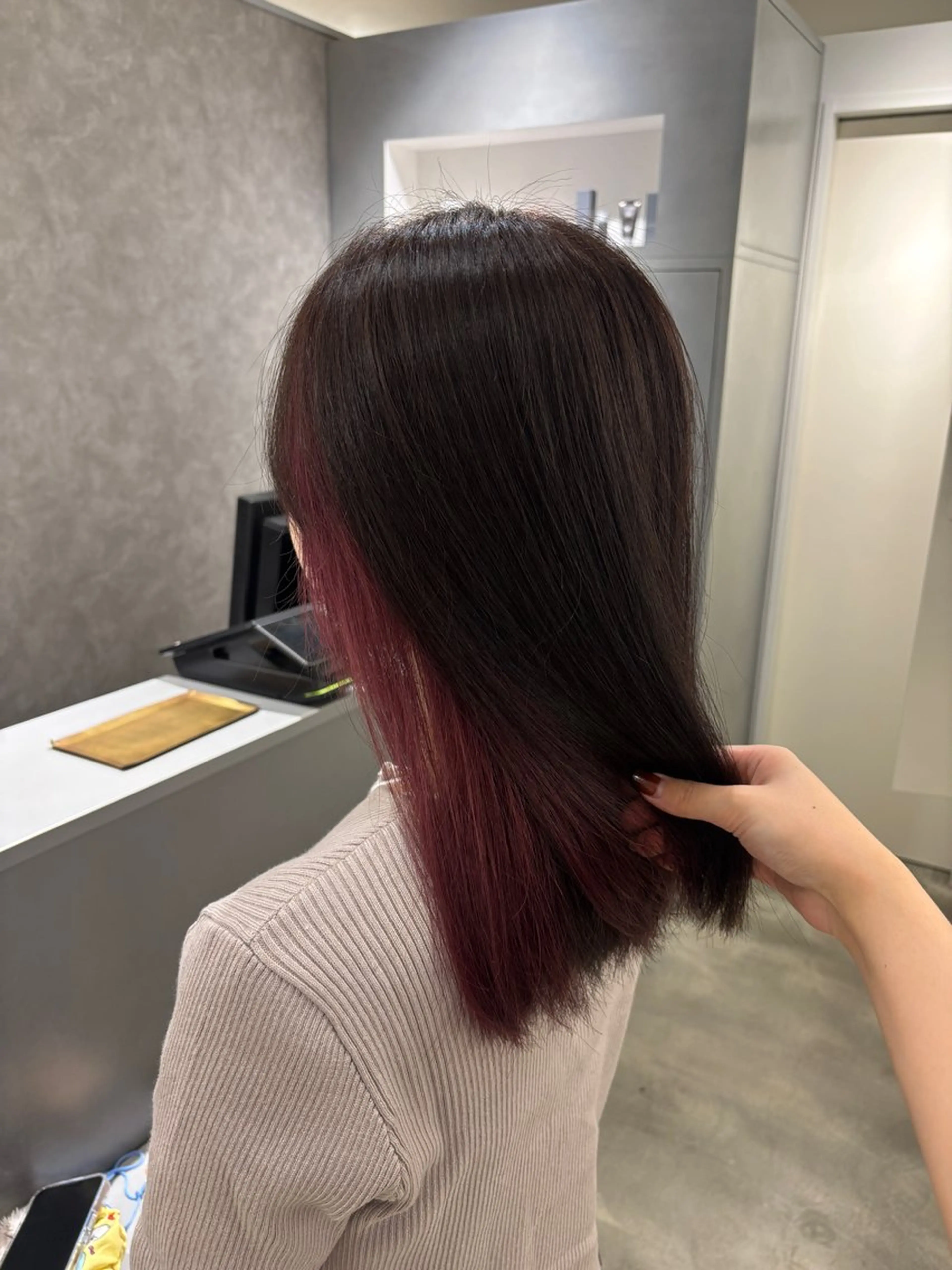 カラー インナーカラー より♡ モデル募集中🪽のヘアスタイル
