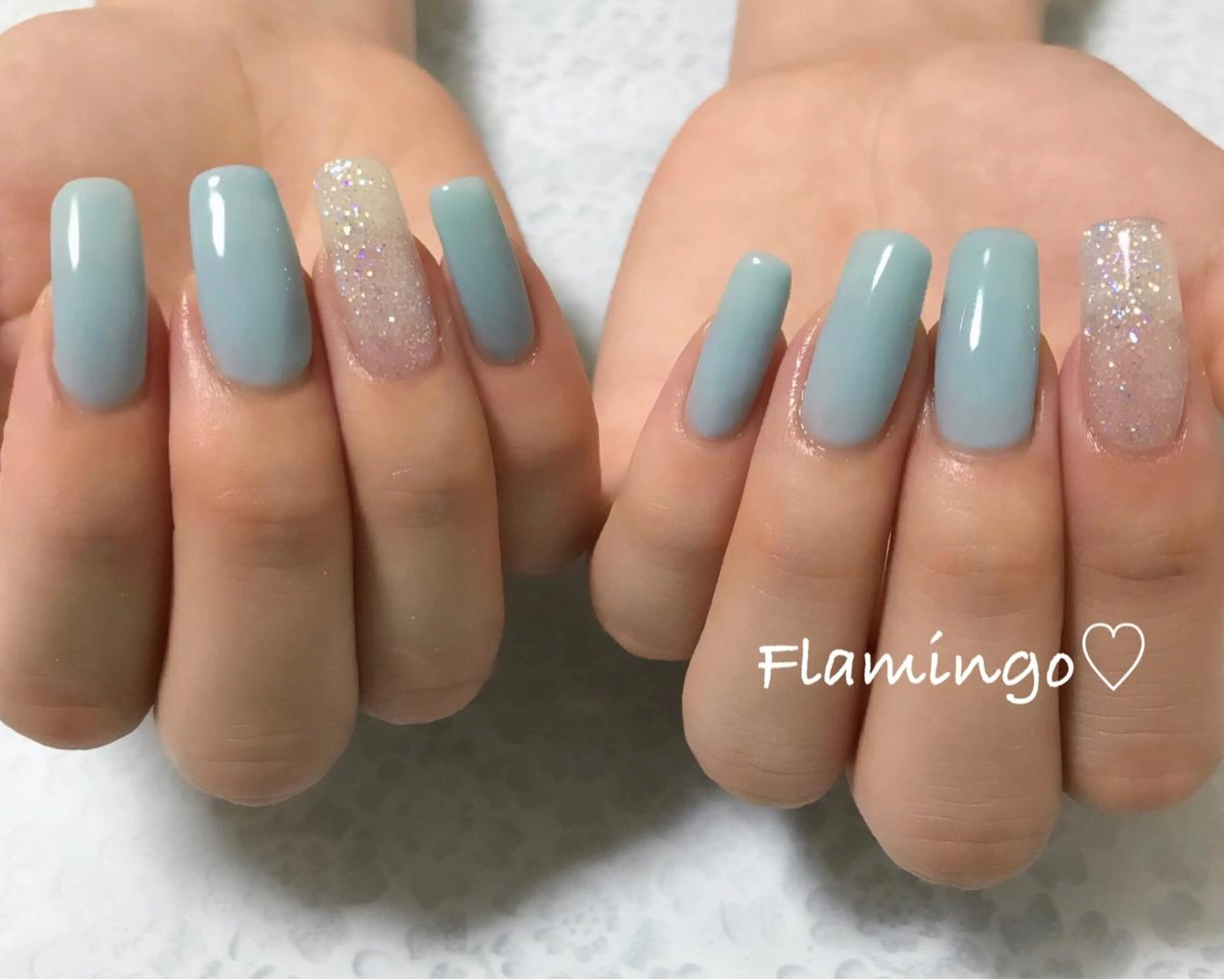 ネイル ブルー キラキラネイル ラメ(グリッター) ワンカラーネイル シンプルネイル フィルイン／自爪育成 ／爪に優しい施術のネイルデザイン