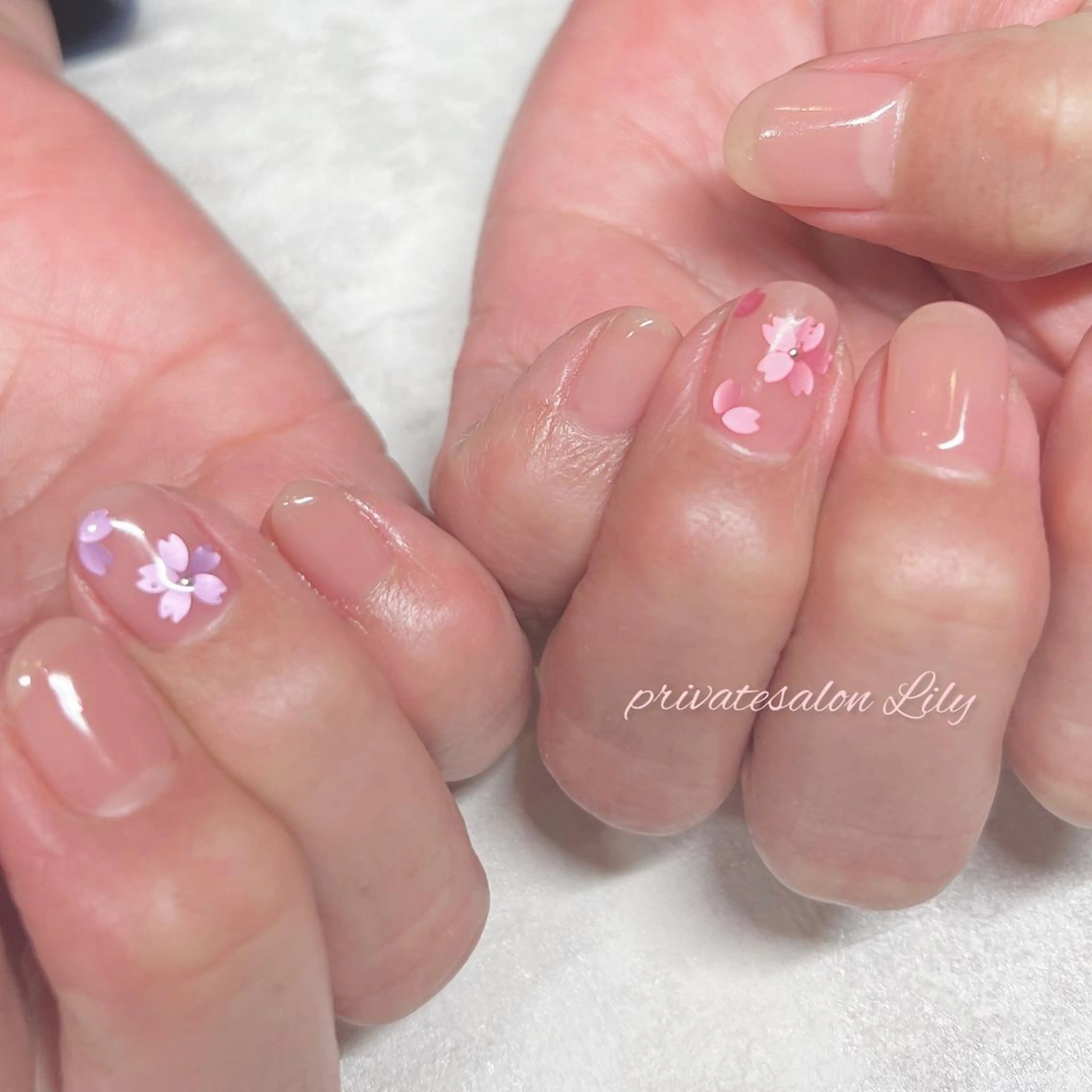 ネイル 桜ネイル ハンドネイル salon Lilyのネイルデザイン