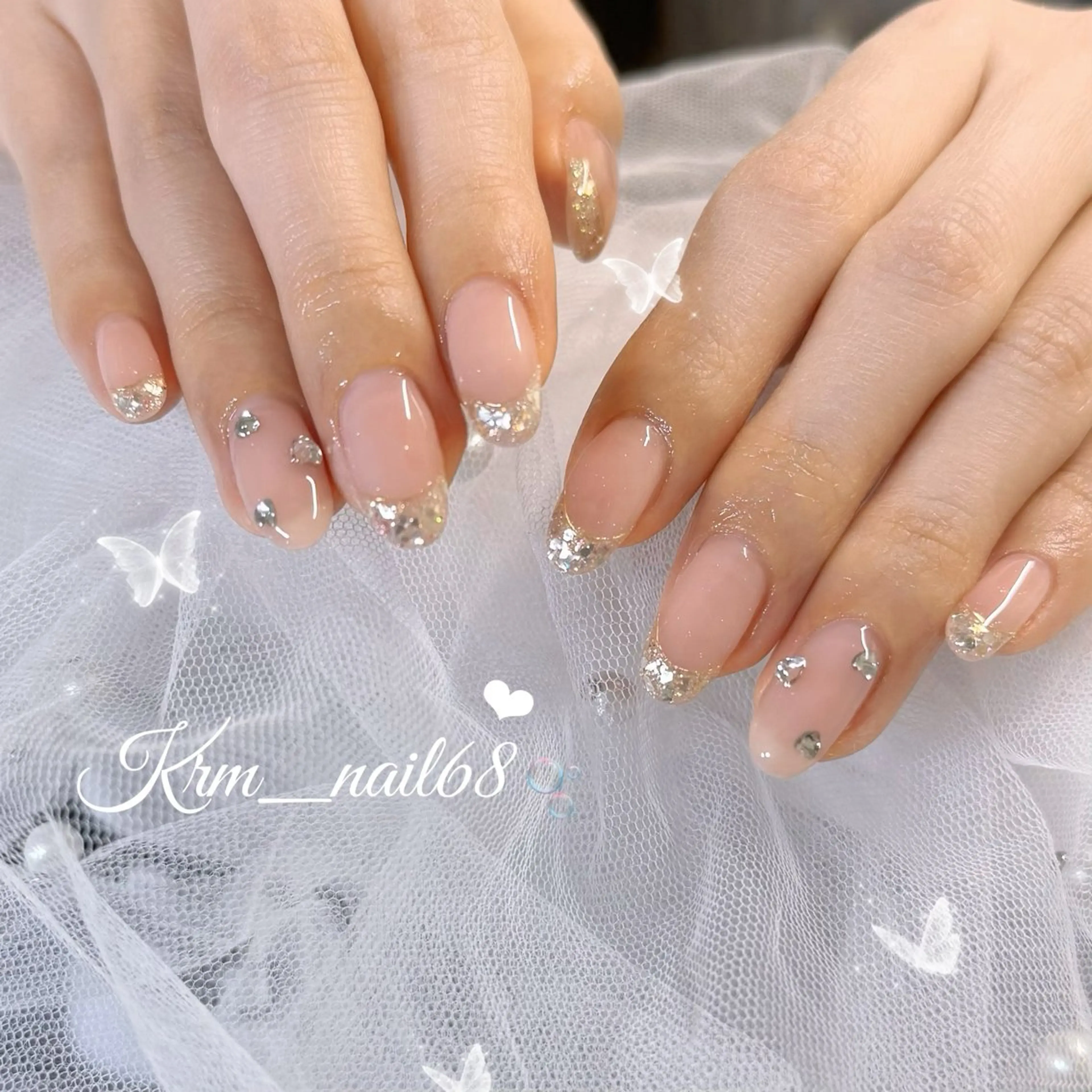 ネイル フレンチネイル ガラスフレンチ オフィスネイル ワンホンネイル ハンドネイル Karen 新宿のネイルデザイン