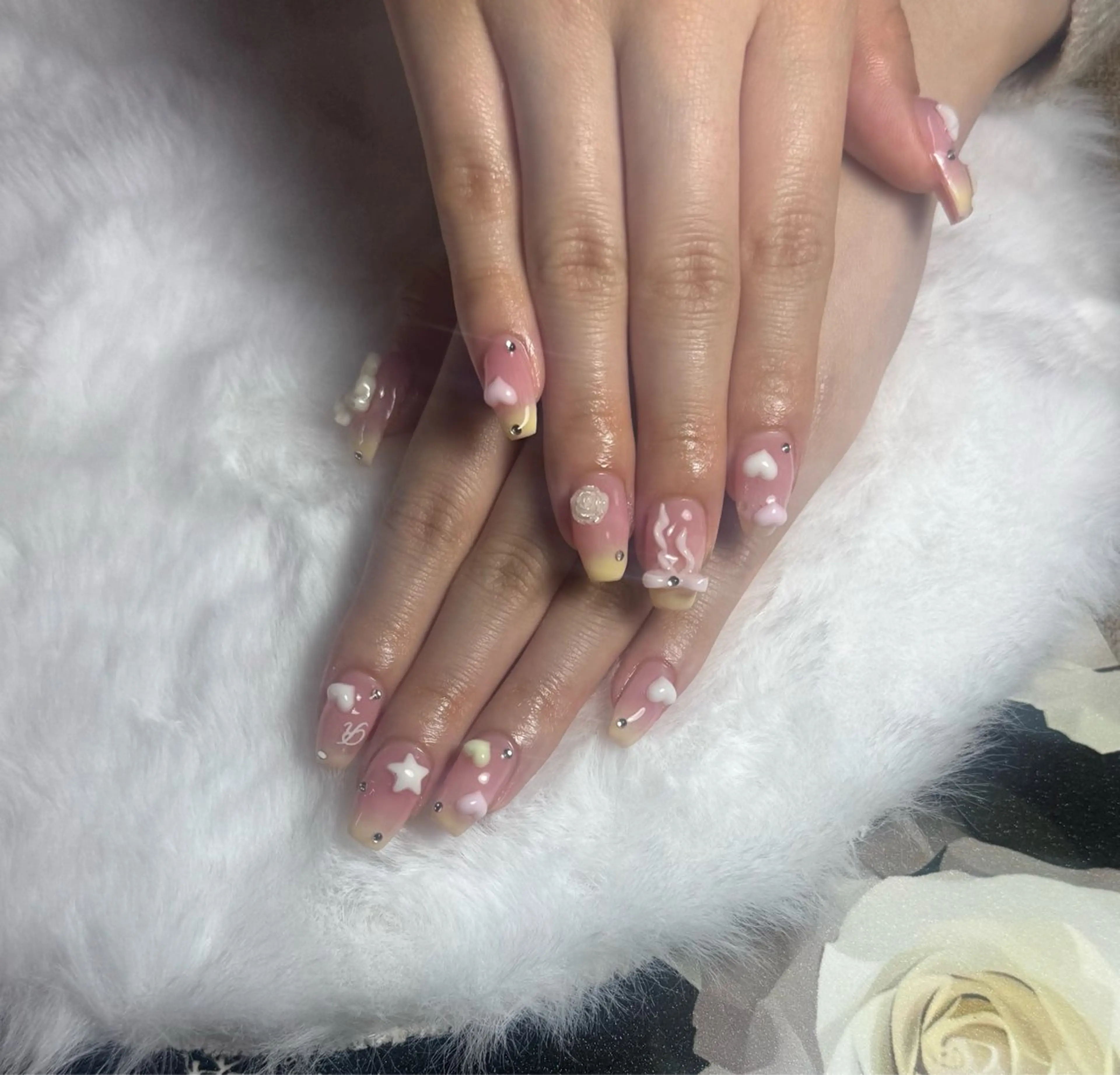 ネイル ハンドネイル U.mi Nail Salonのネイルデザイン