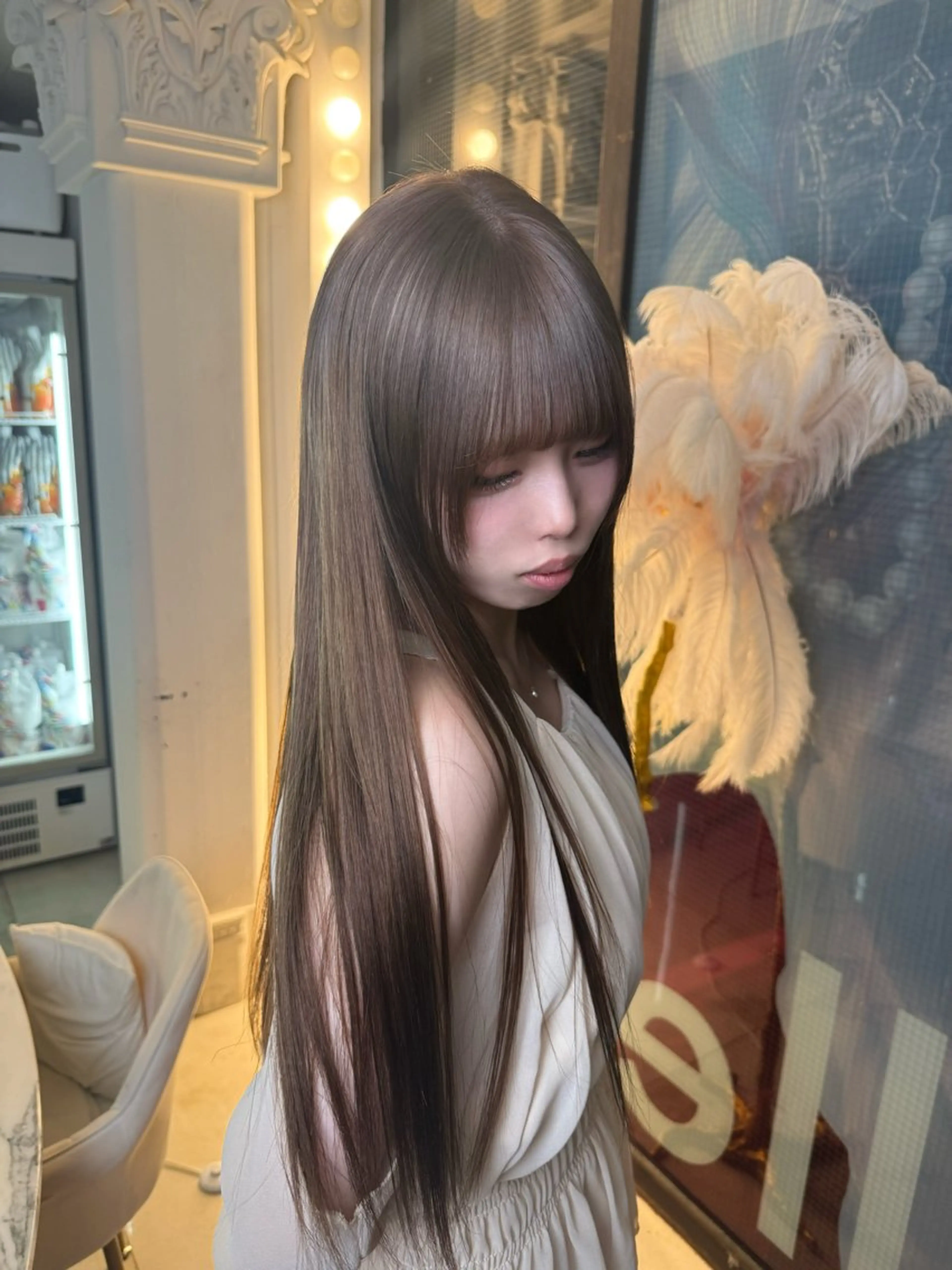 ロング カラー 透明感カラー ヘアカラー トリートメント ヘッドスパ ヘアセット HARUNA/原宿/ デザイン/カットのヘアスタイル