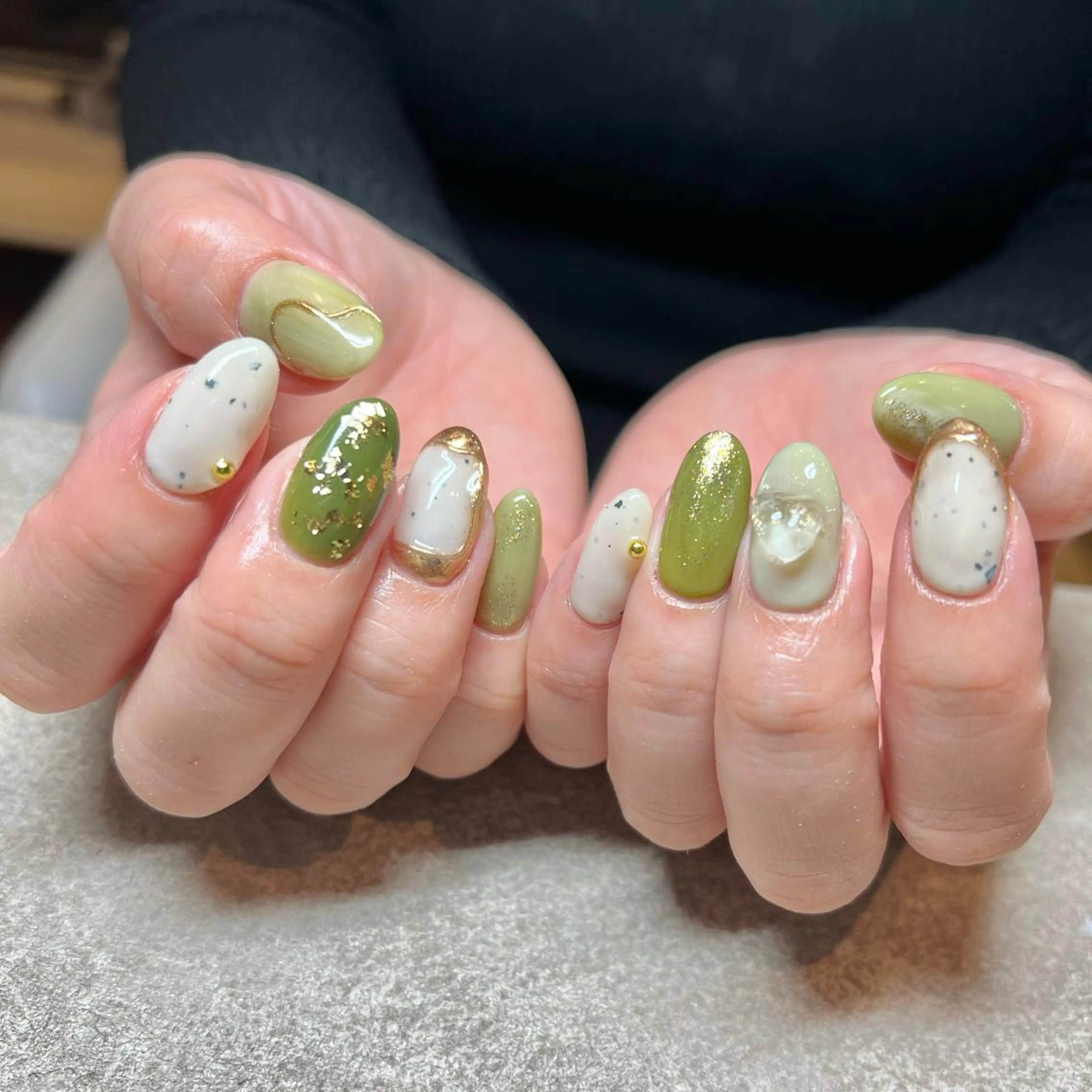 ネイル 持ち込み ニュアンスネイル ハンドネイル tiare ayaのネイルデザイン