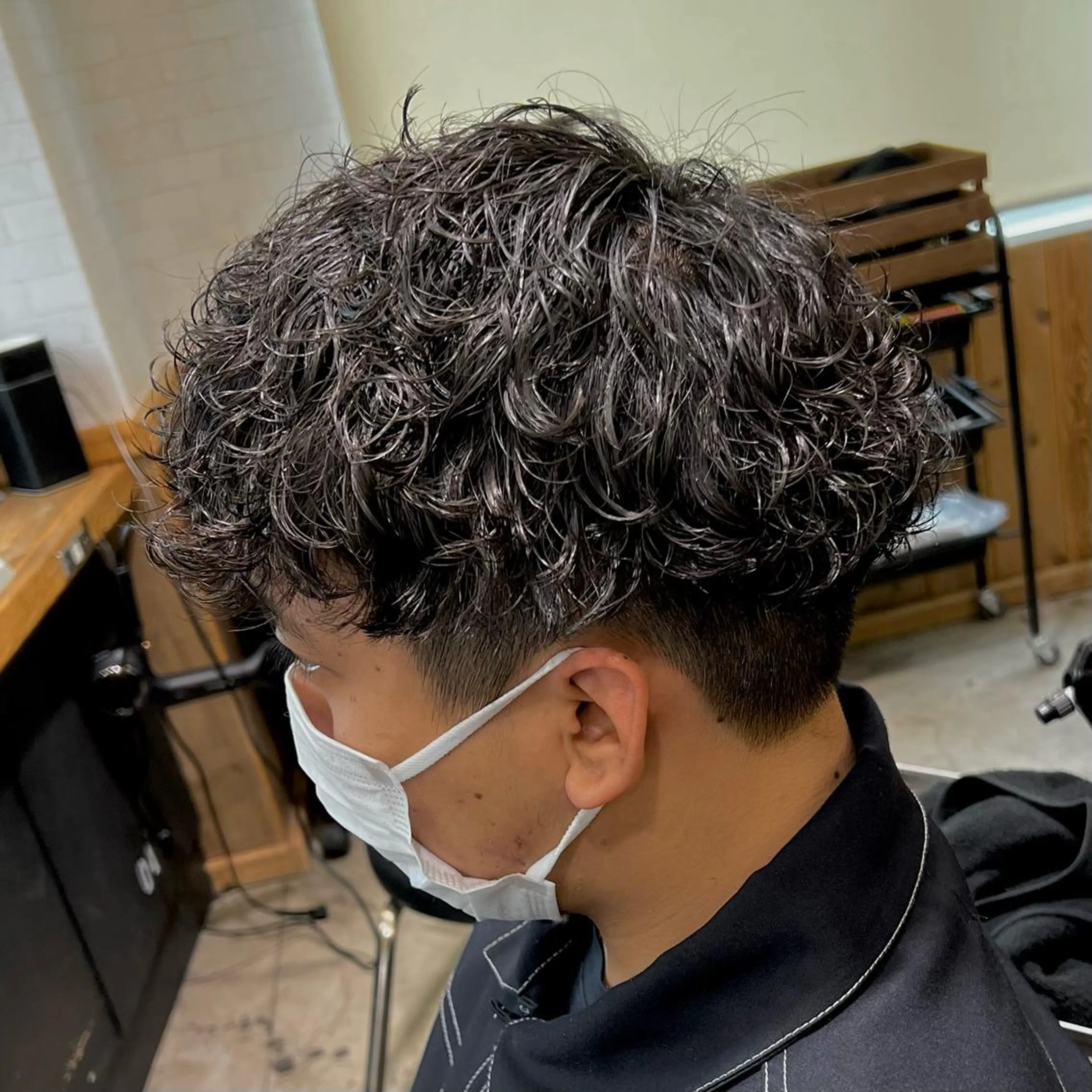 ショート パーマ メンズ メンズパーマ カット パーマ ヘッドスパ ノグチ ナツコのヘアスタイル