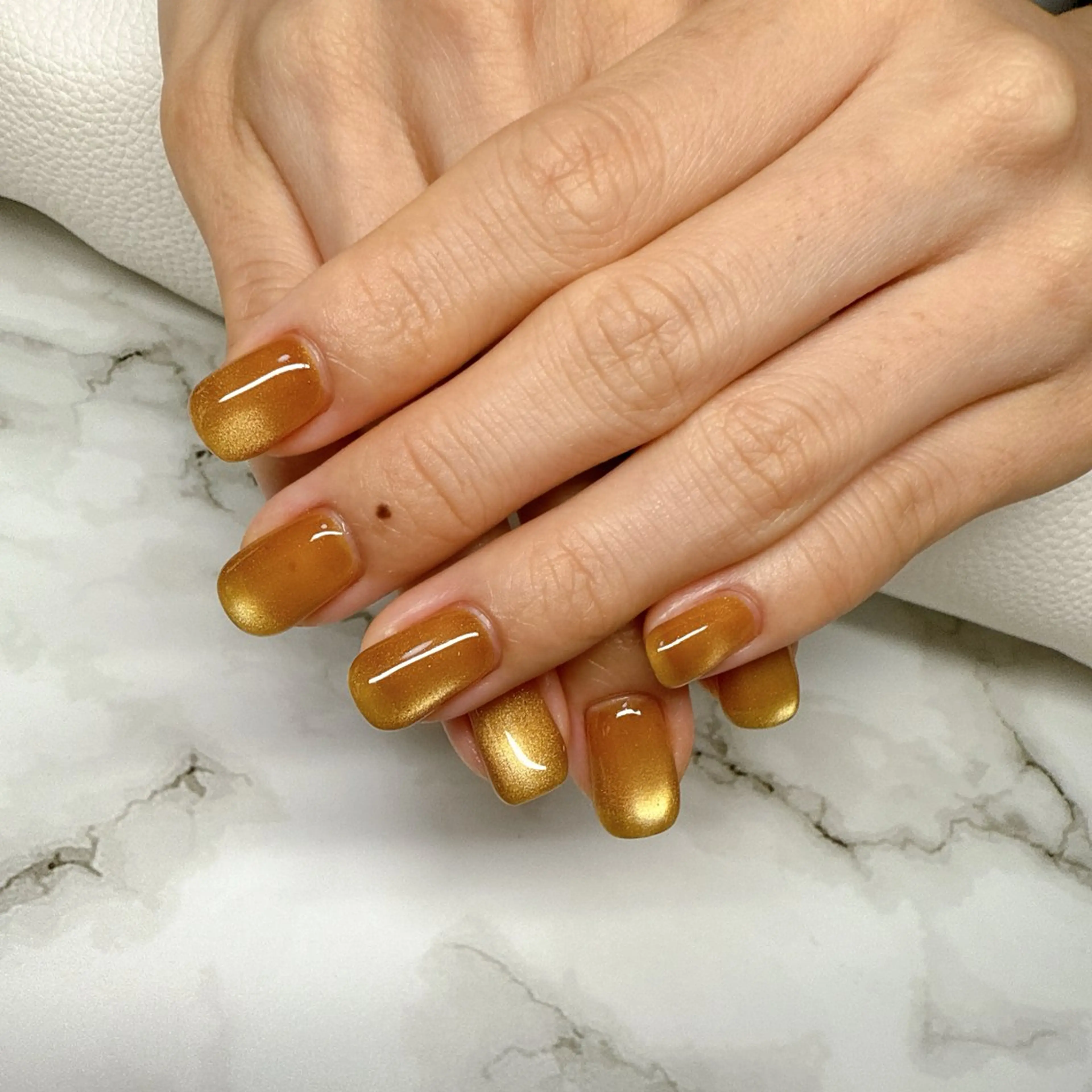 ネイル アートネイル フットネイル ジェルネイル グリーン マグネットネイル ハンドネイル ハンドケア ネイルサロン Cherishのネイルデザイン