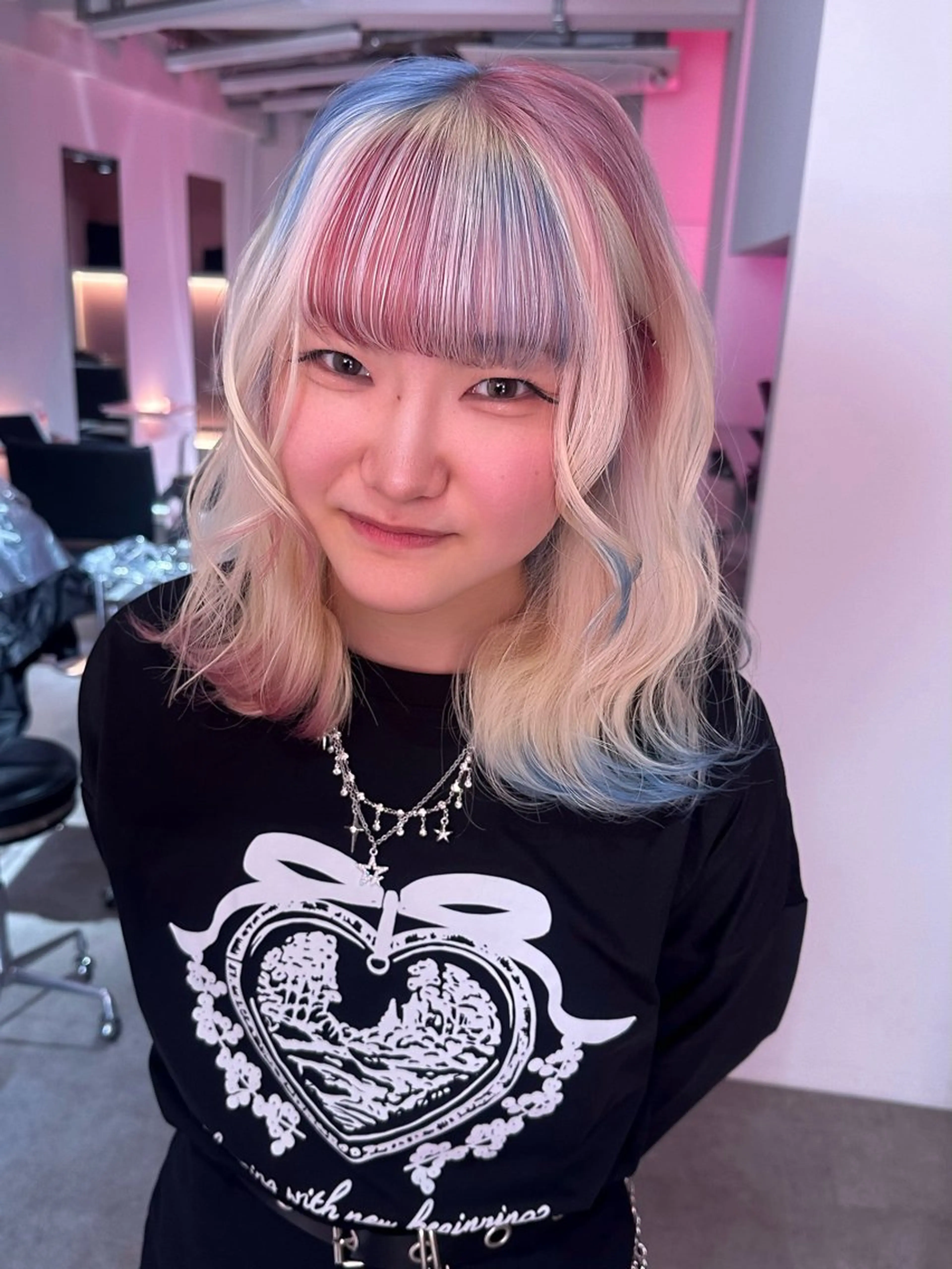 ミディアム ヘアカラー トリートメント ブリーチカラー /MAHIROのヘアスタイル