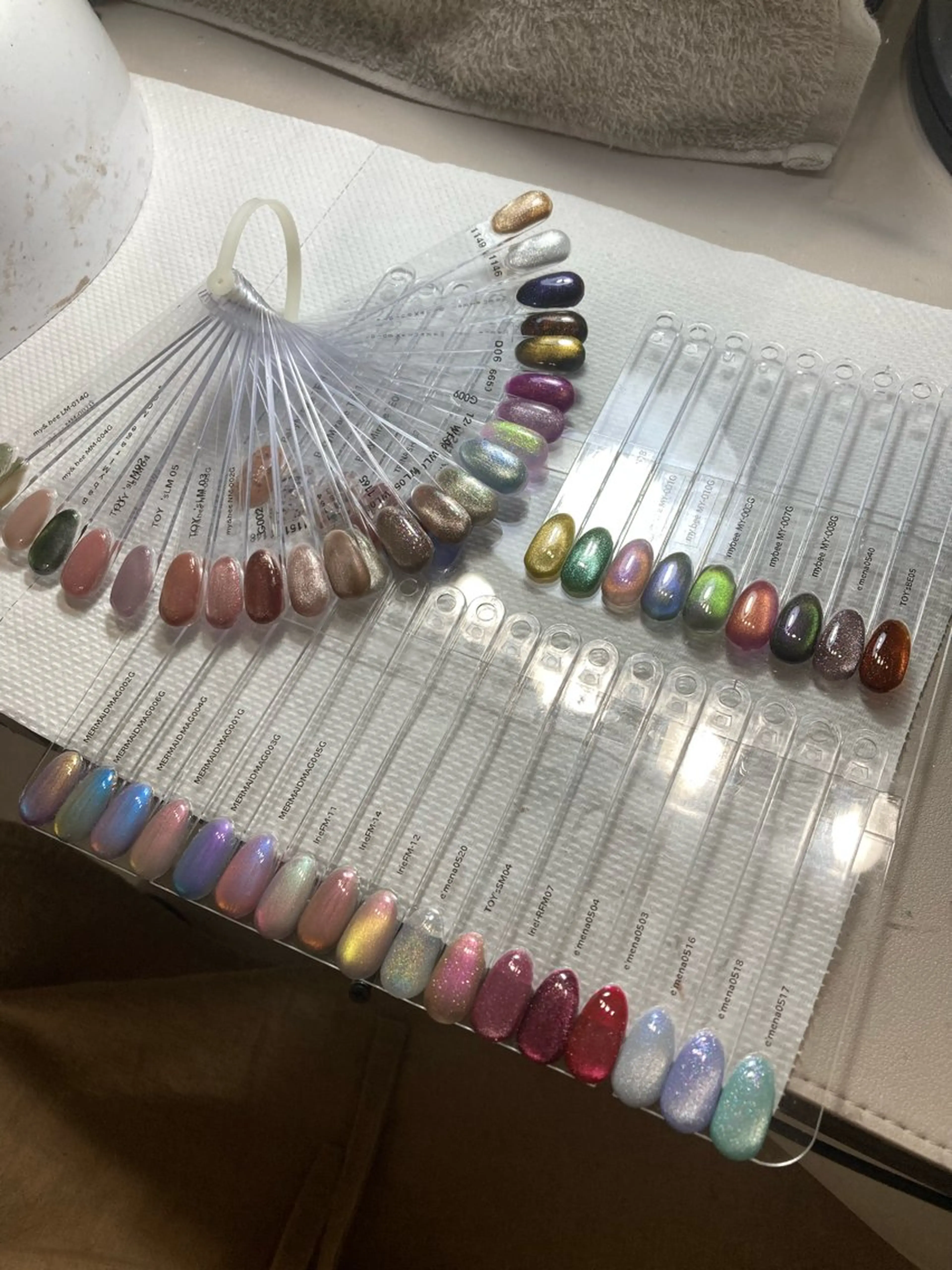 ネイル マグネットネイル Legit nail salonのネイルデザイン