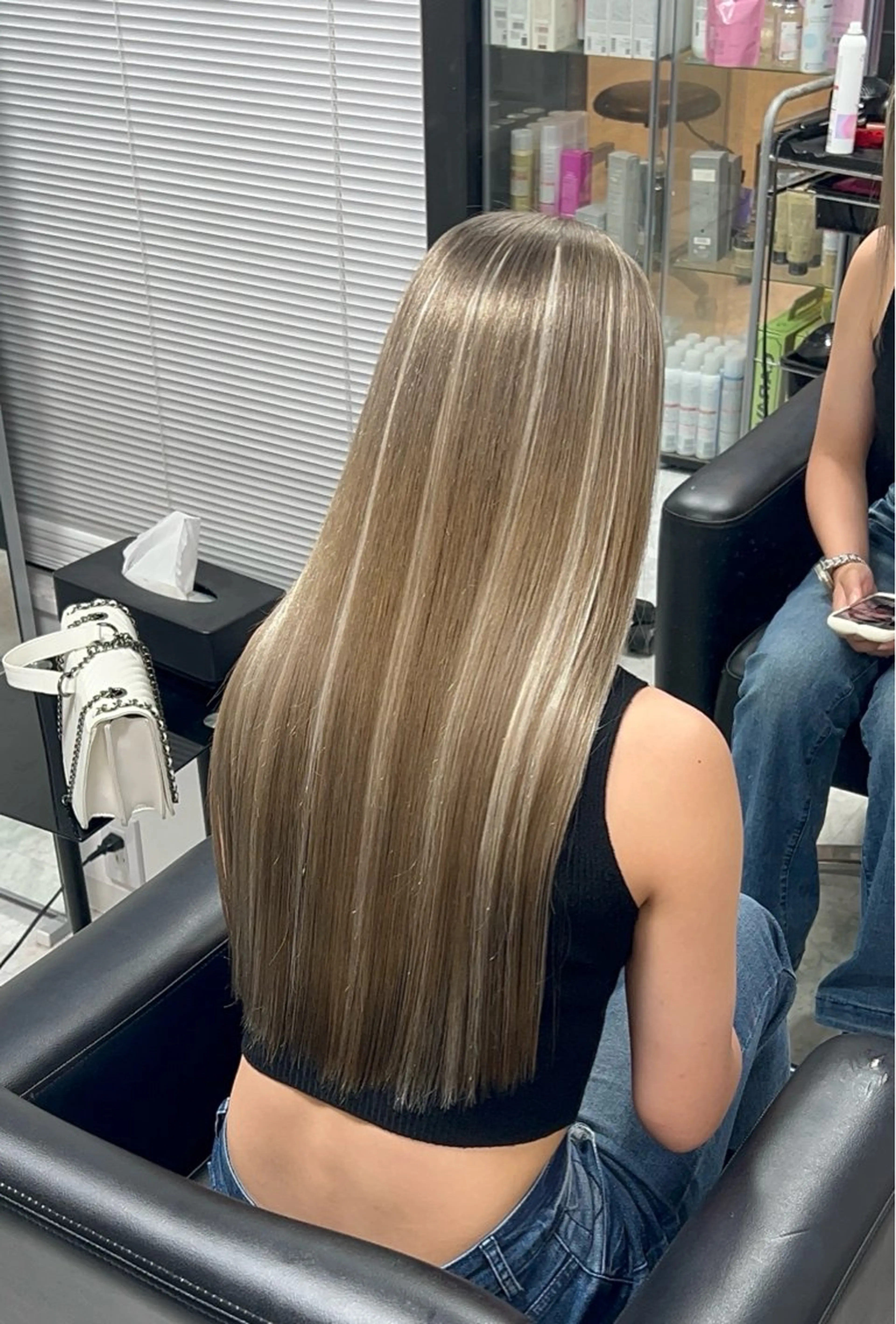 ロング エクステ パドゥプロン あんずのヘアスタイル