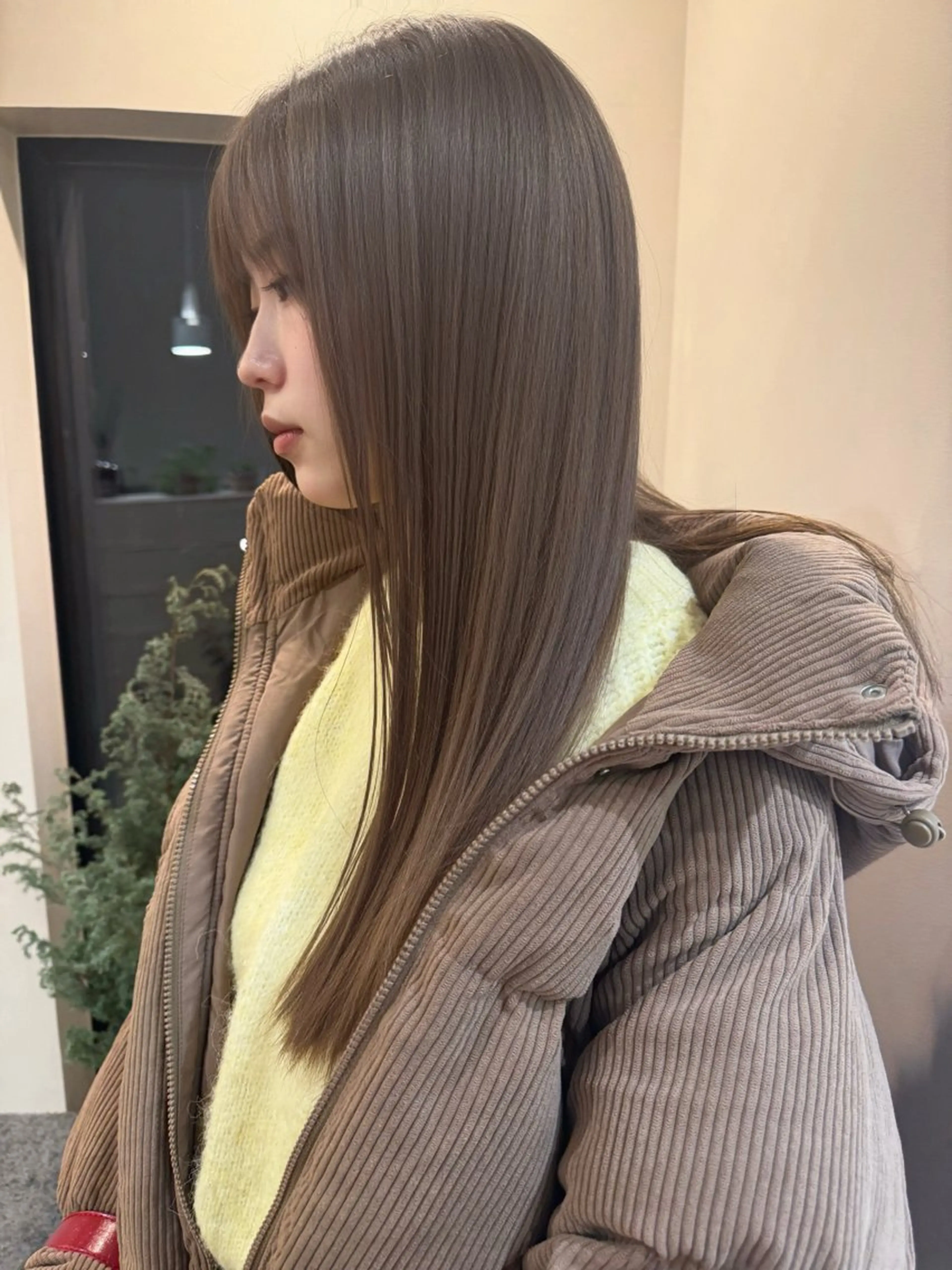 ロング カラー カット ヘアカラー 💛🤍U too e’s 鎌倉🧸のヘアスタイル