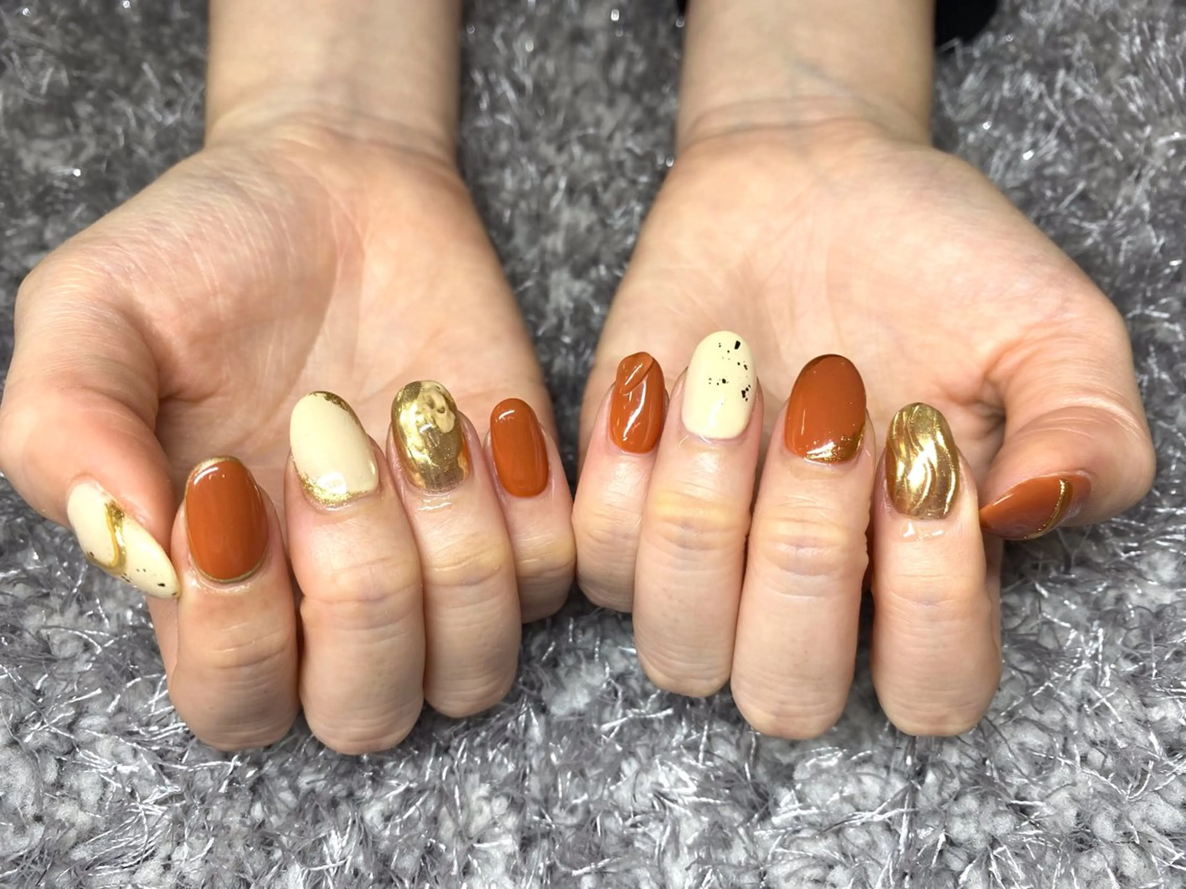 ネイル 隠れ家サロン あたしンちのネイルデザイン