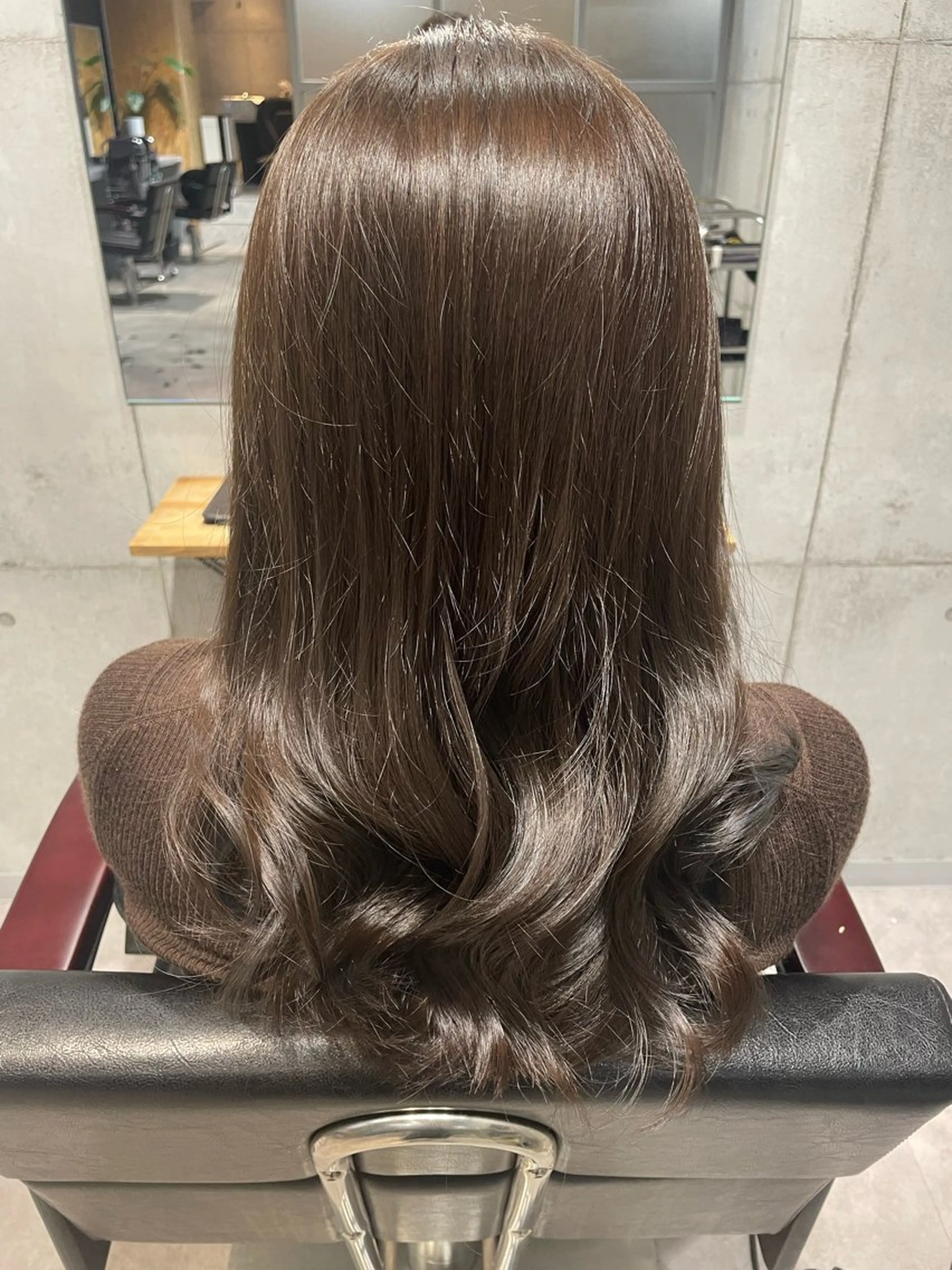 セミロング フジノ マホのヘアスタイル