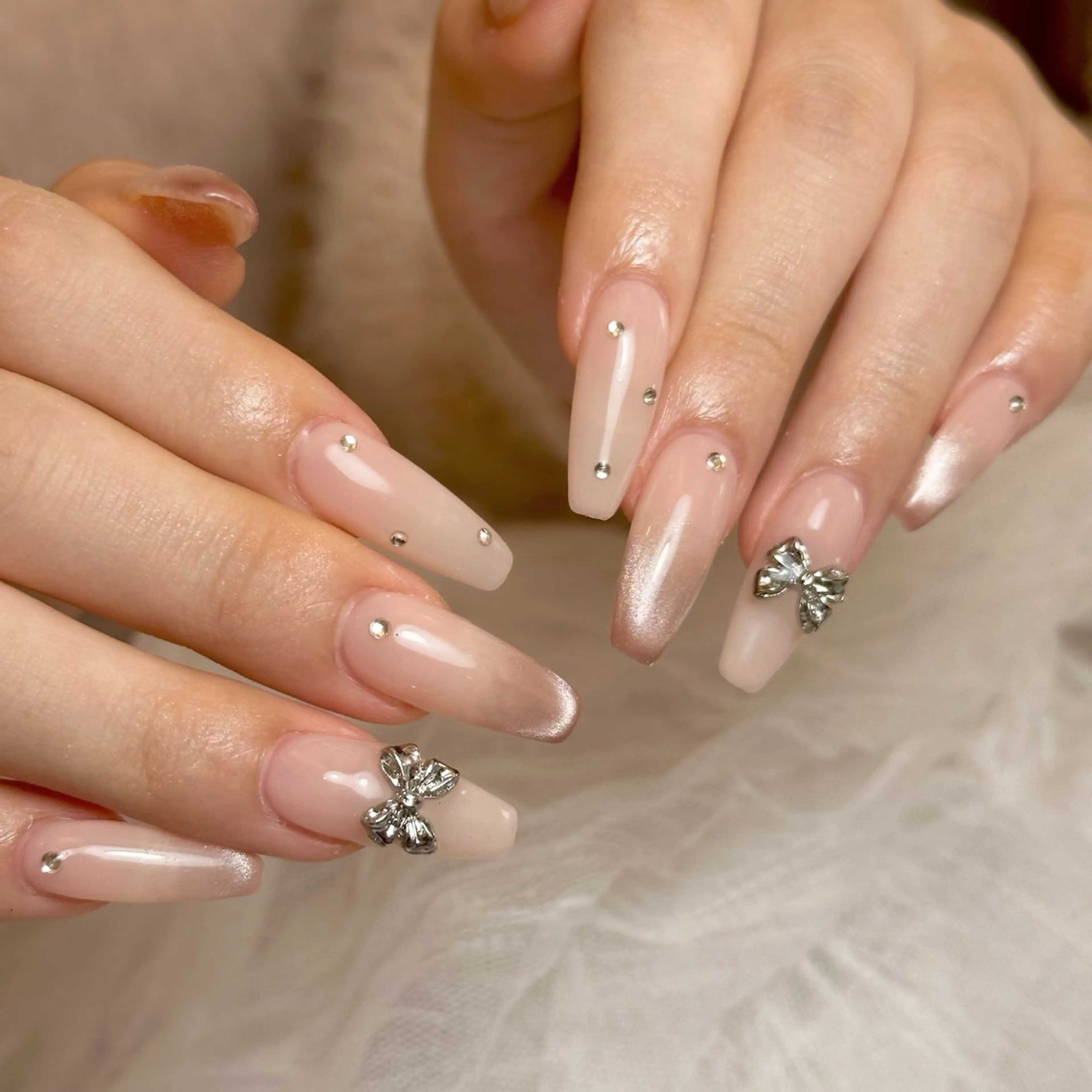 ネイル D.d nail Shiori🌼🌈のネイルデザイン