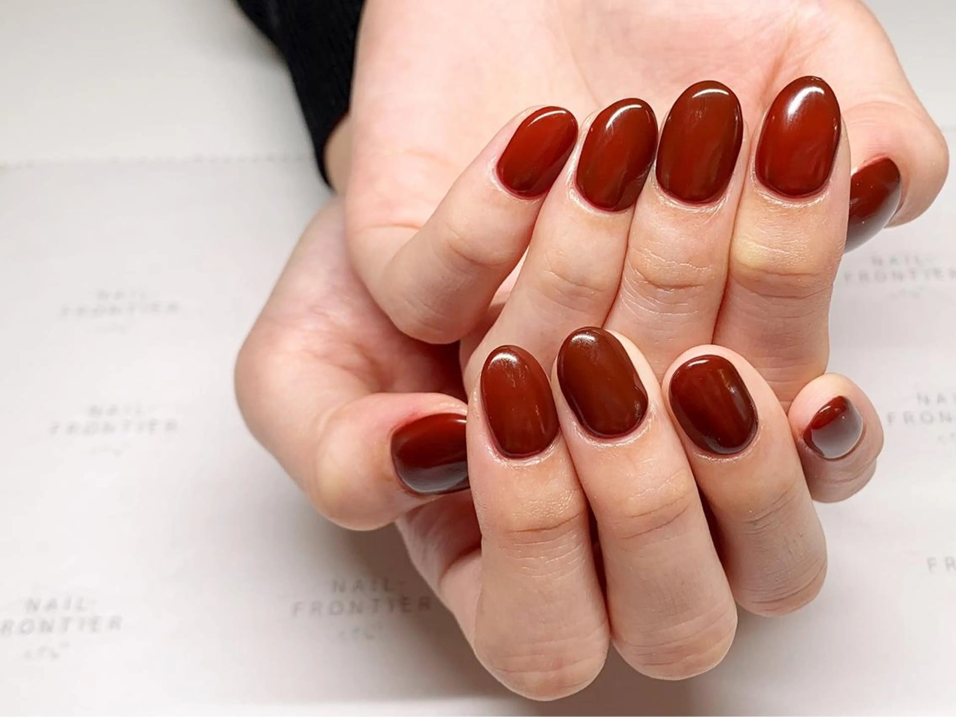 ネイル ボルドー ワンカラーネイル 吉祥寺🌟 ネイルフロンティアのネイルデザイン