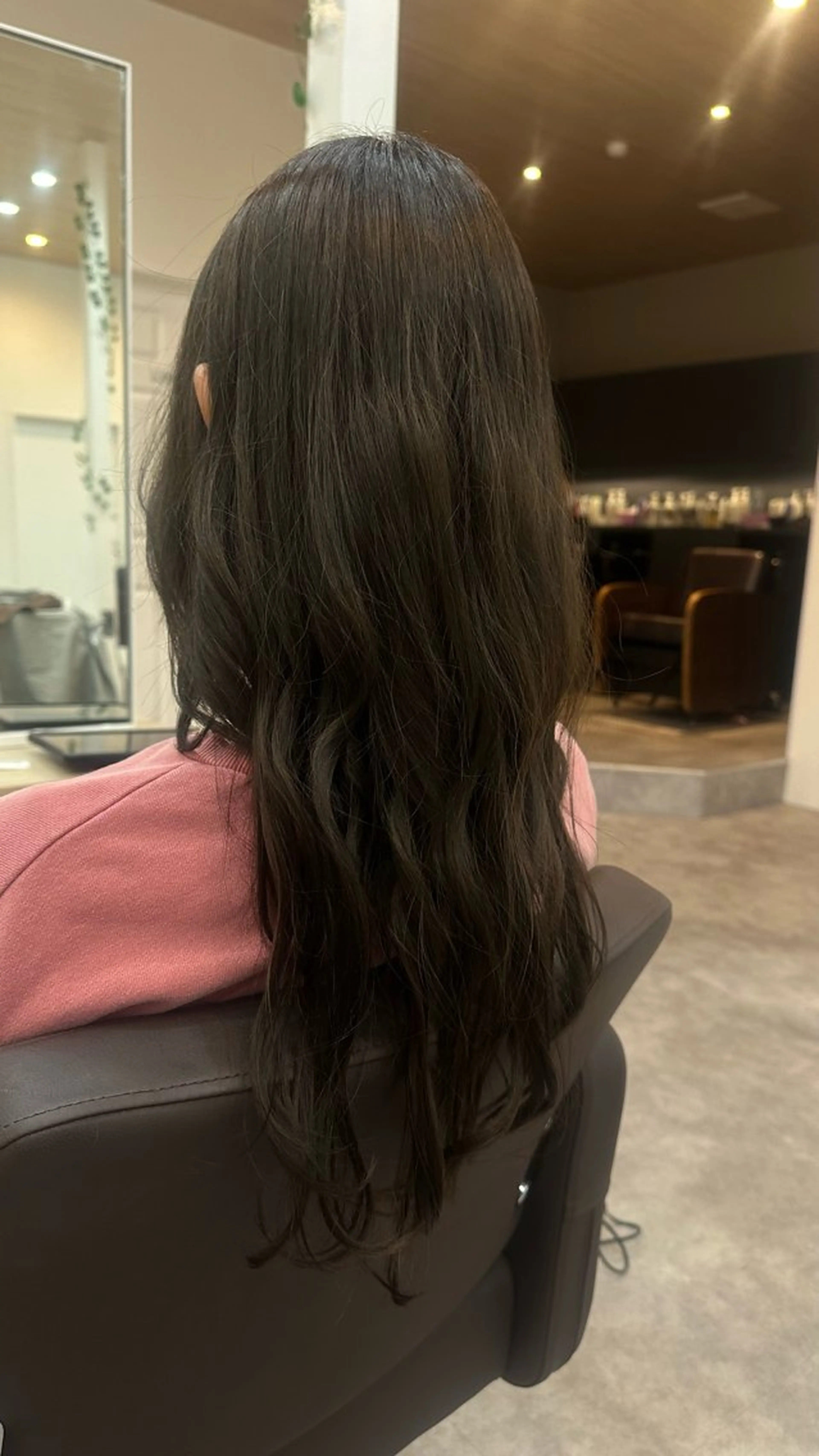 ロング カラー ブリーチ ブラウンカラー グレージュ Agu hair muta 大山佑将のヘアスタイル