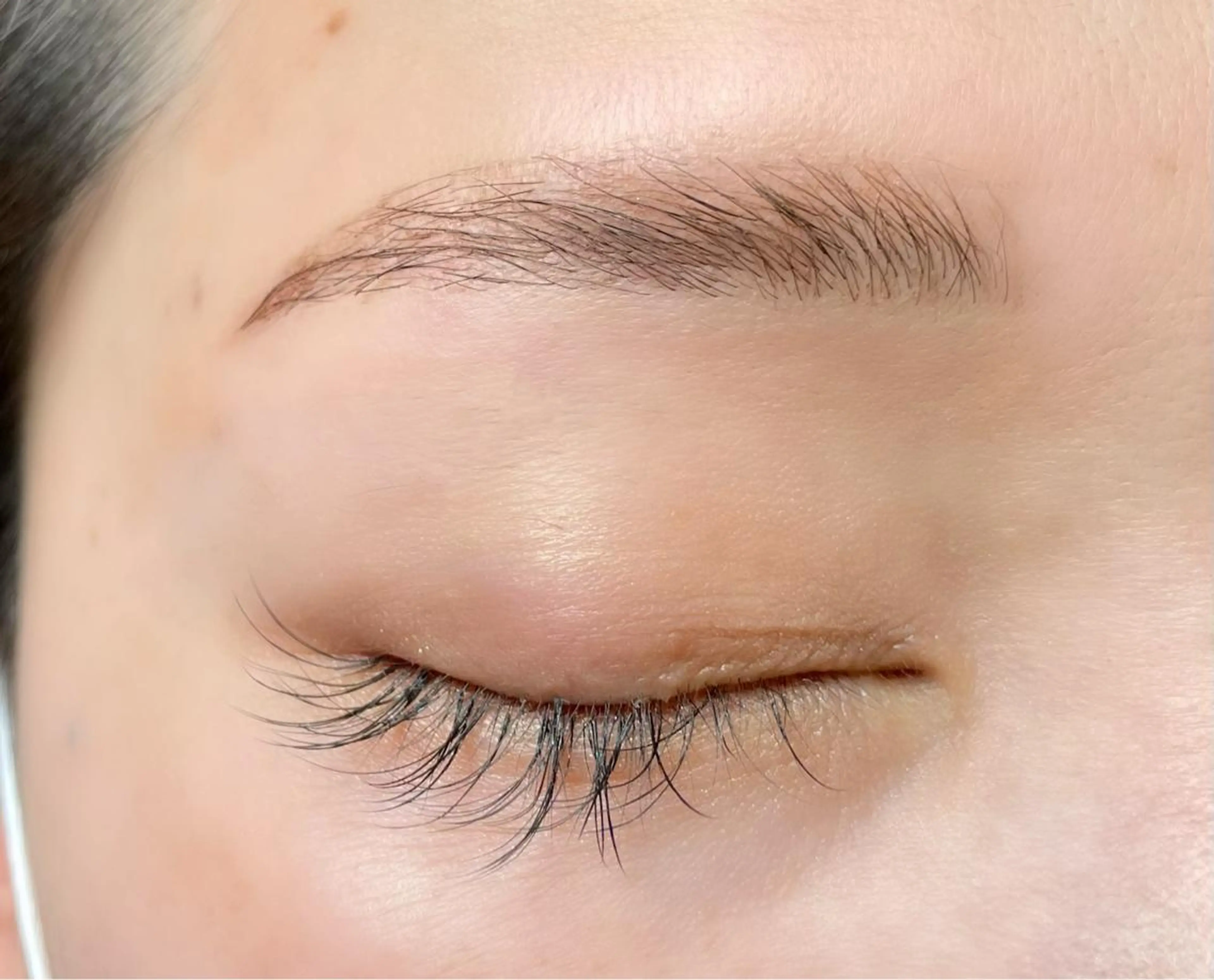 アイブロウ 木藤 みれのマツエク・マツパデザイン