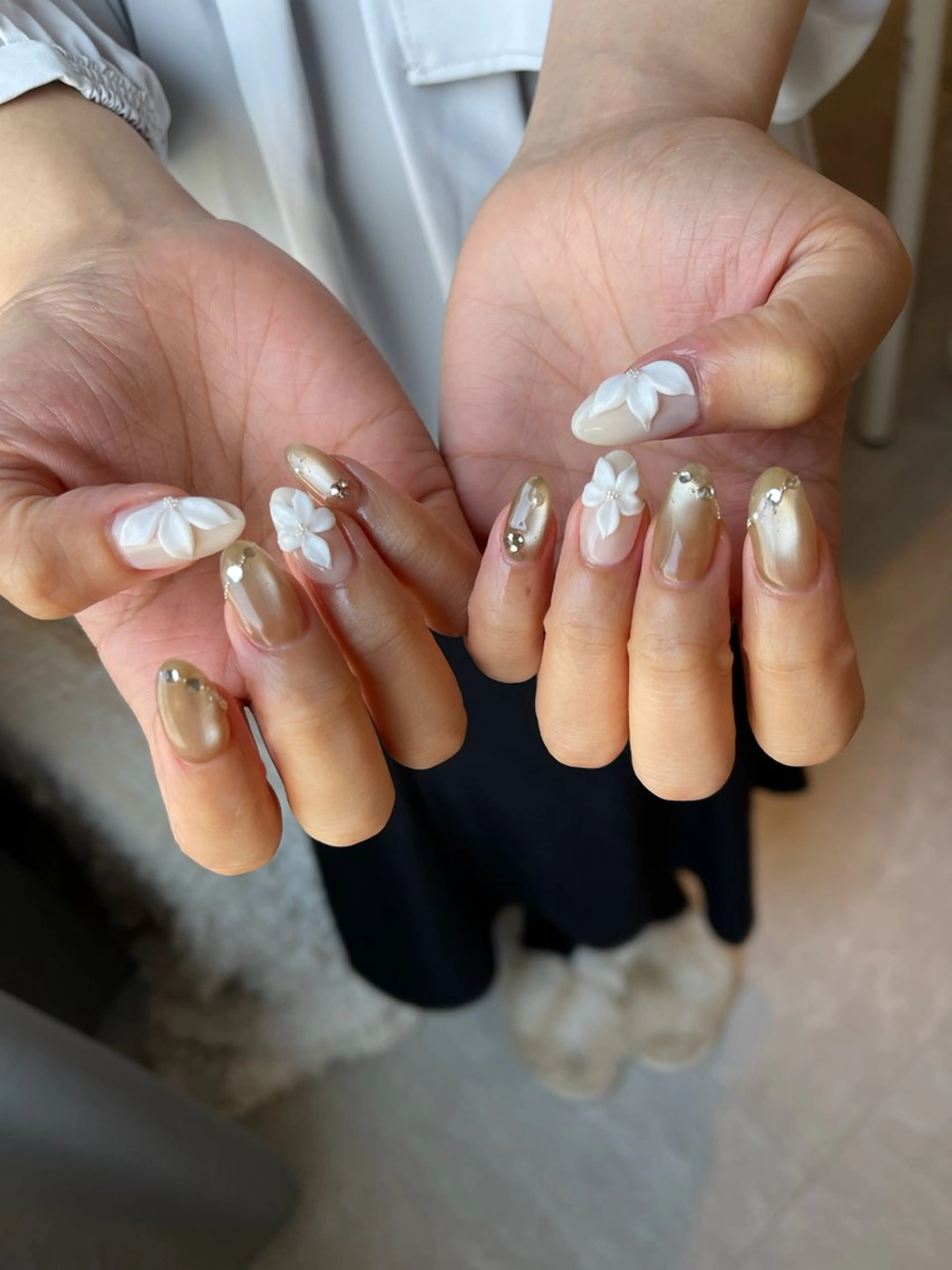 ネイル ハンドネイル 鈴木 るなのネイルデザイン