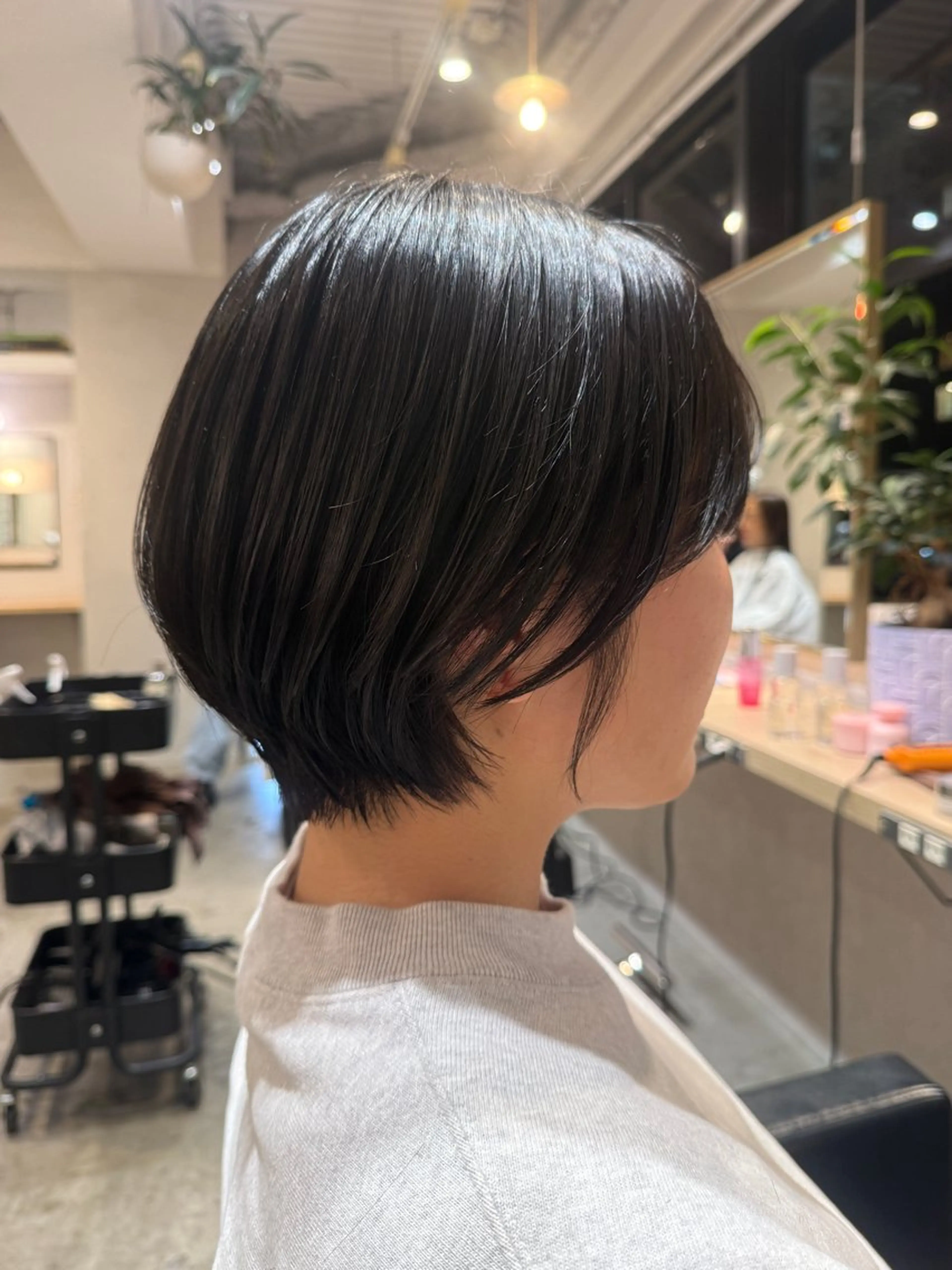 ショート 伊藤 まみのヘアスタイル