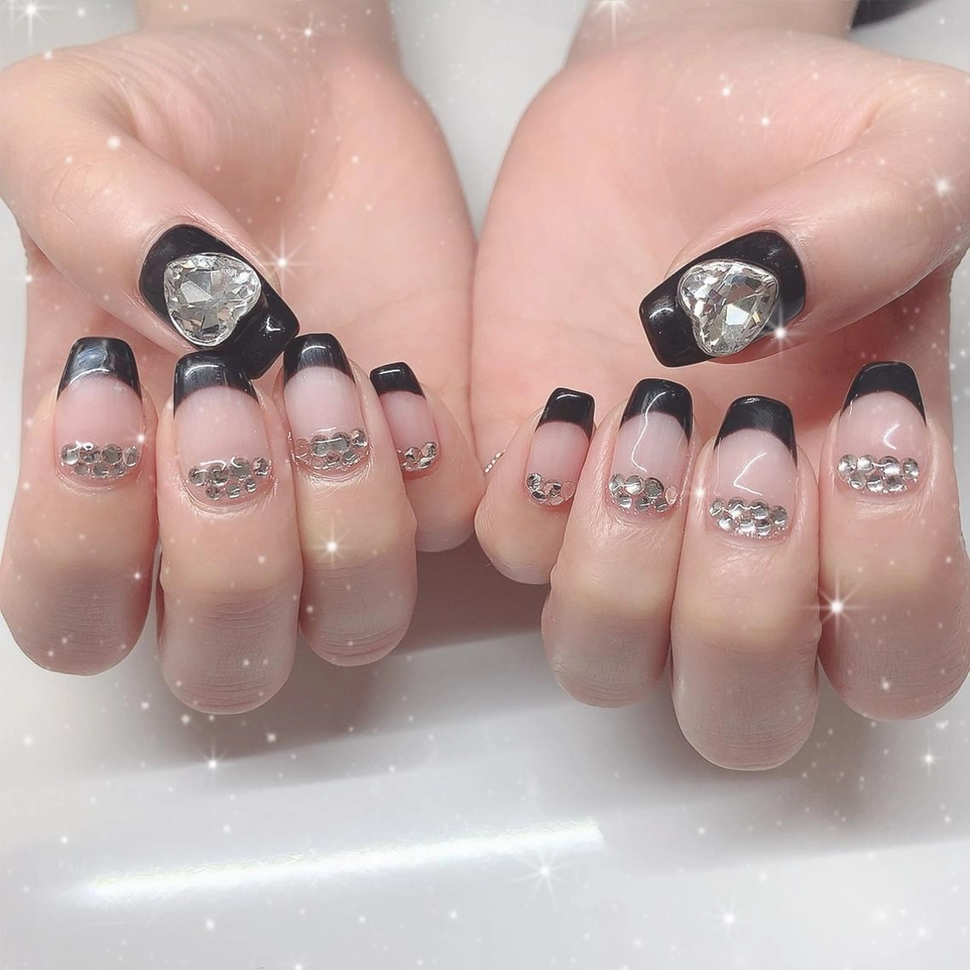 ネイル ハンドネイル フットネイル Best Nail NANA🤍のネイルデザイン