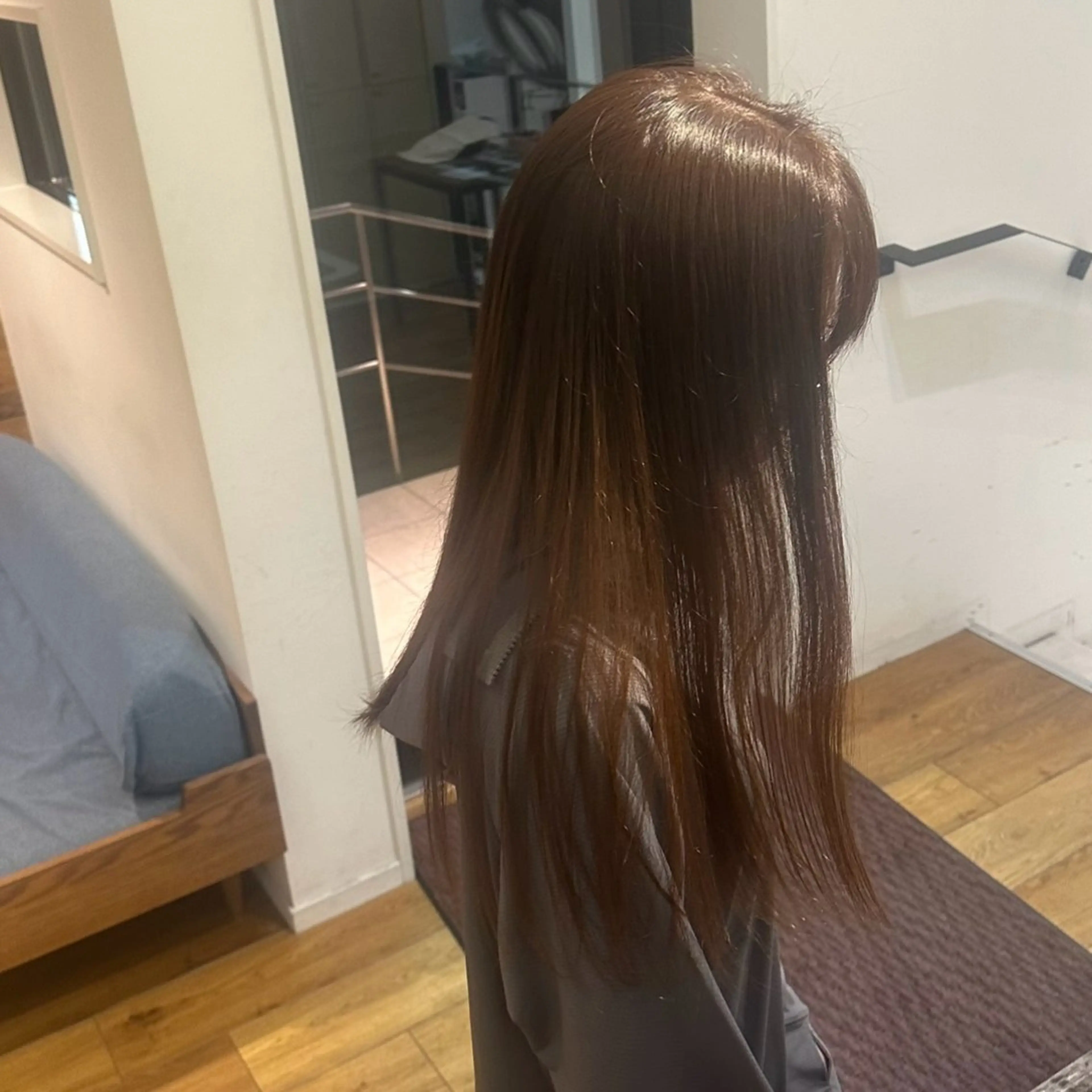 カラー ヘアカラー 西澤 希のヘアスタイル