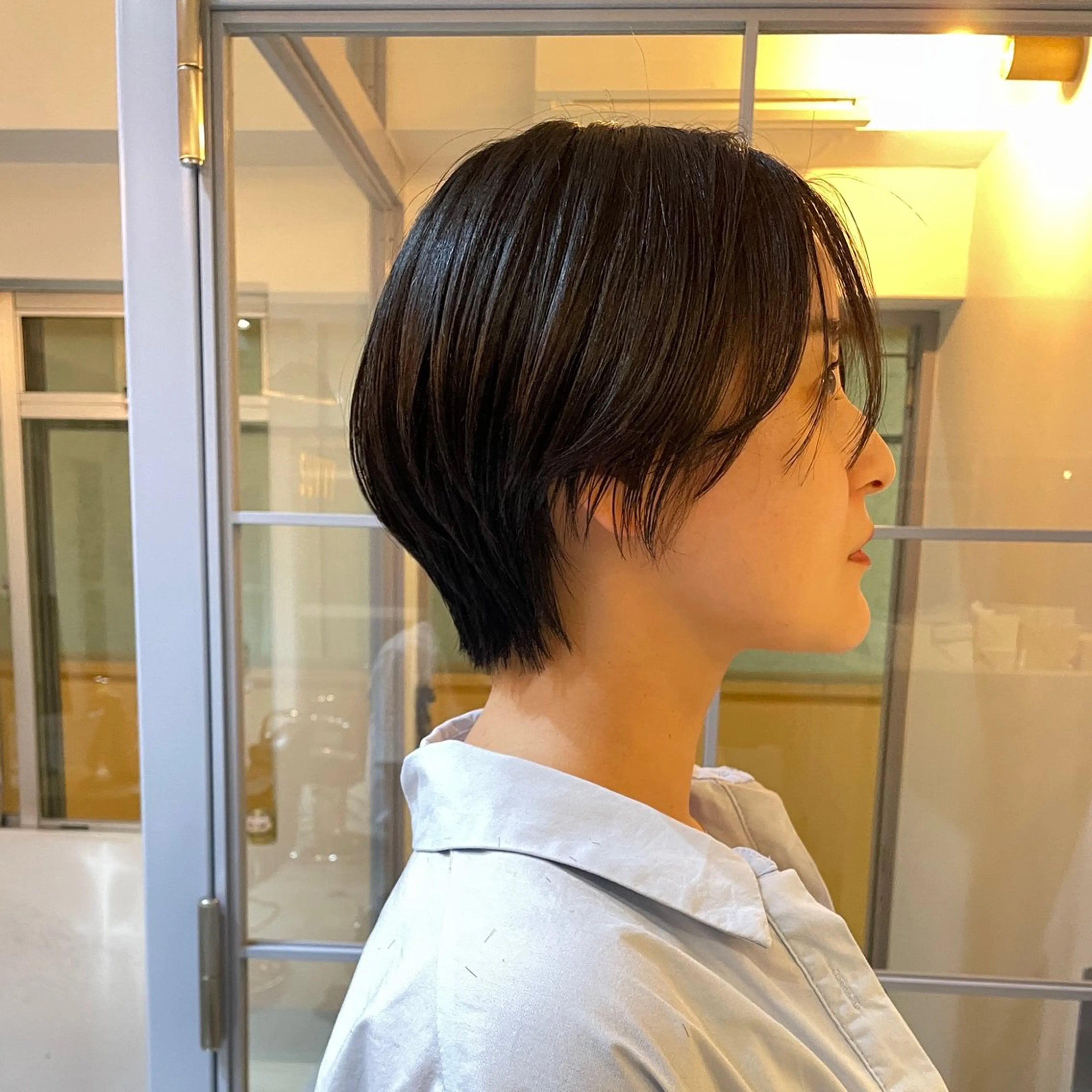 ショート miyu ハイトーン/レイヤーのヘアスタイル